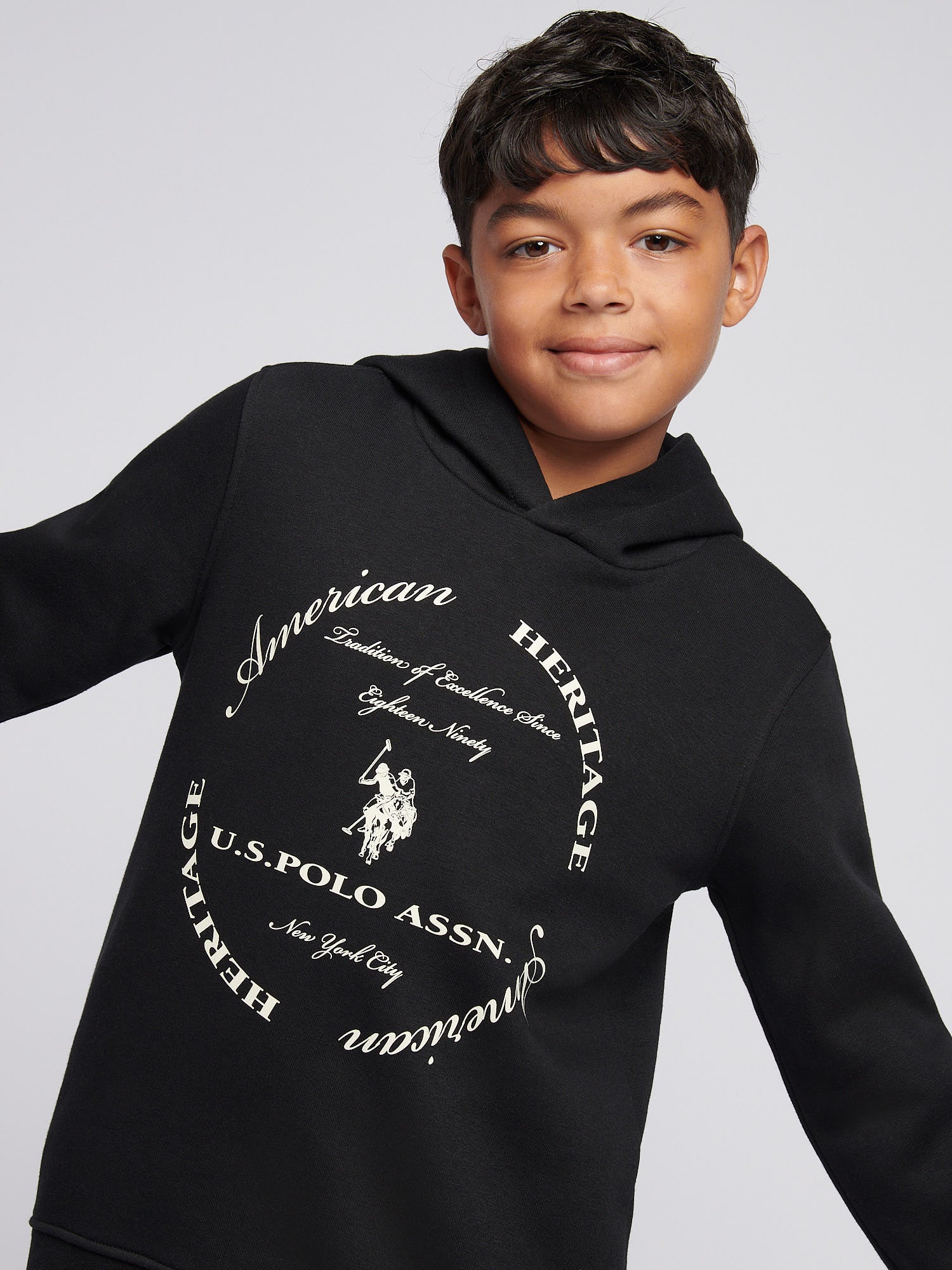 Boys Circle Graphic Hoodie & Jogger Set in Black - Image 5