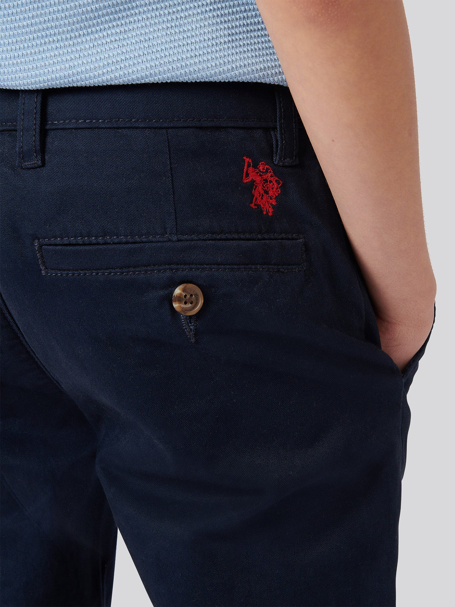 Boys Classic Chino in Dark Sapphire Navy / Haute Red DHM - Image 2