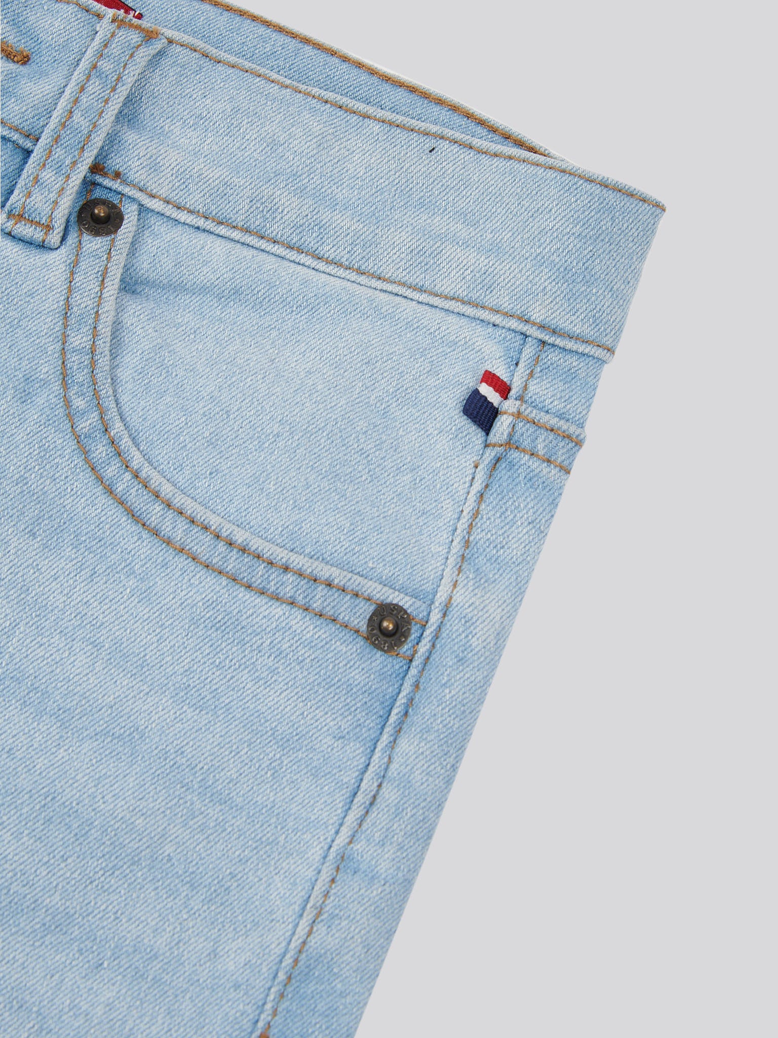 Boys Classic Fit Jean in Mid Wash - Image 10