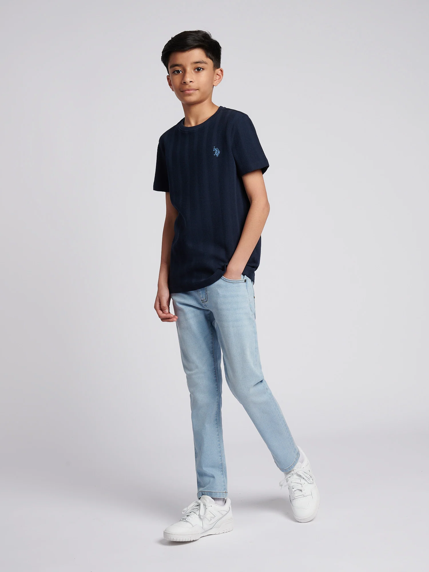 Boys Classic Fit Jean in Mid Wash - Image 3