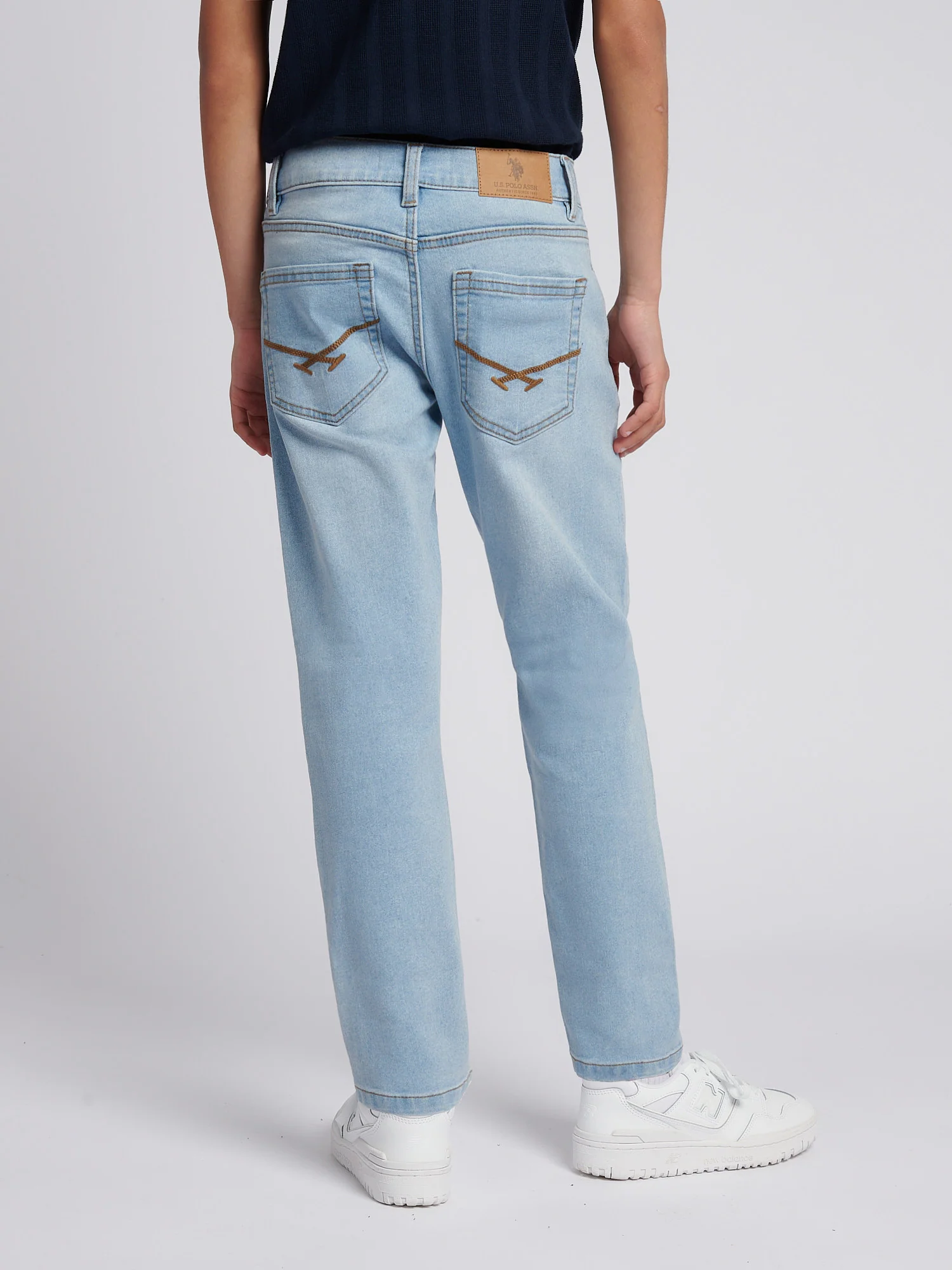 Boys Classic Fit Jean in Mid Wash - Image 4