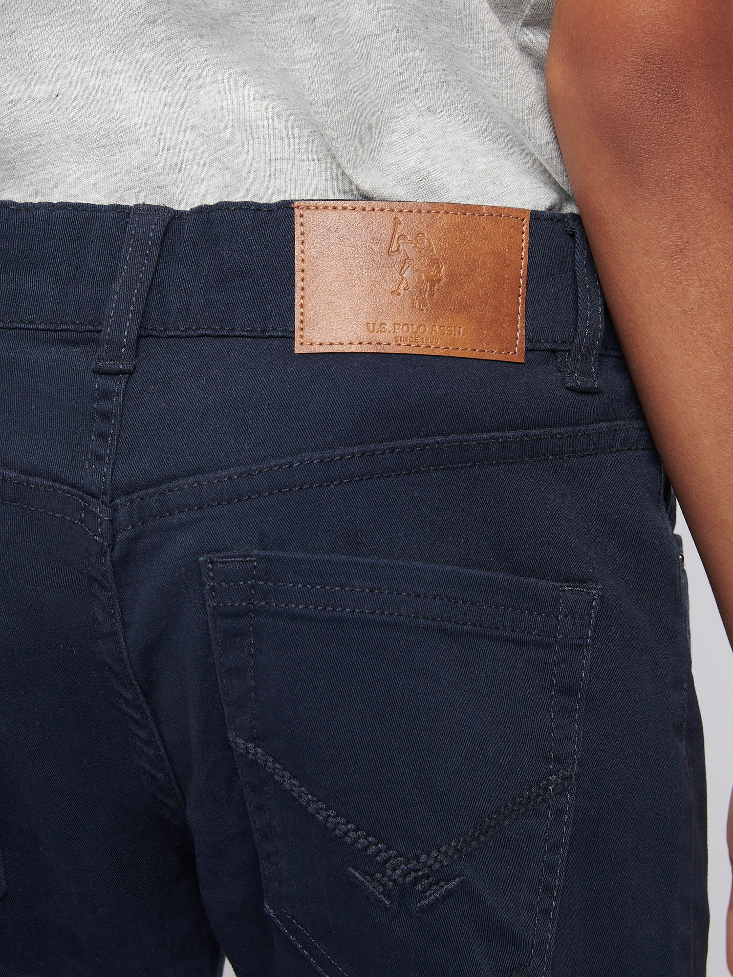 Boys Core 5 Pocket Trouser in Dark Sapphire Navy / Haute Red DHM - Image 2