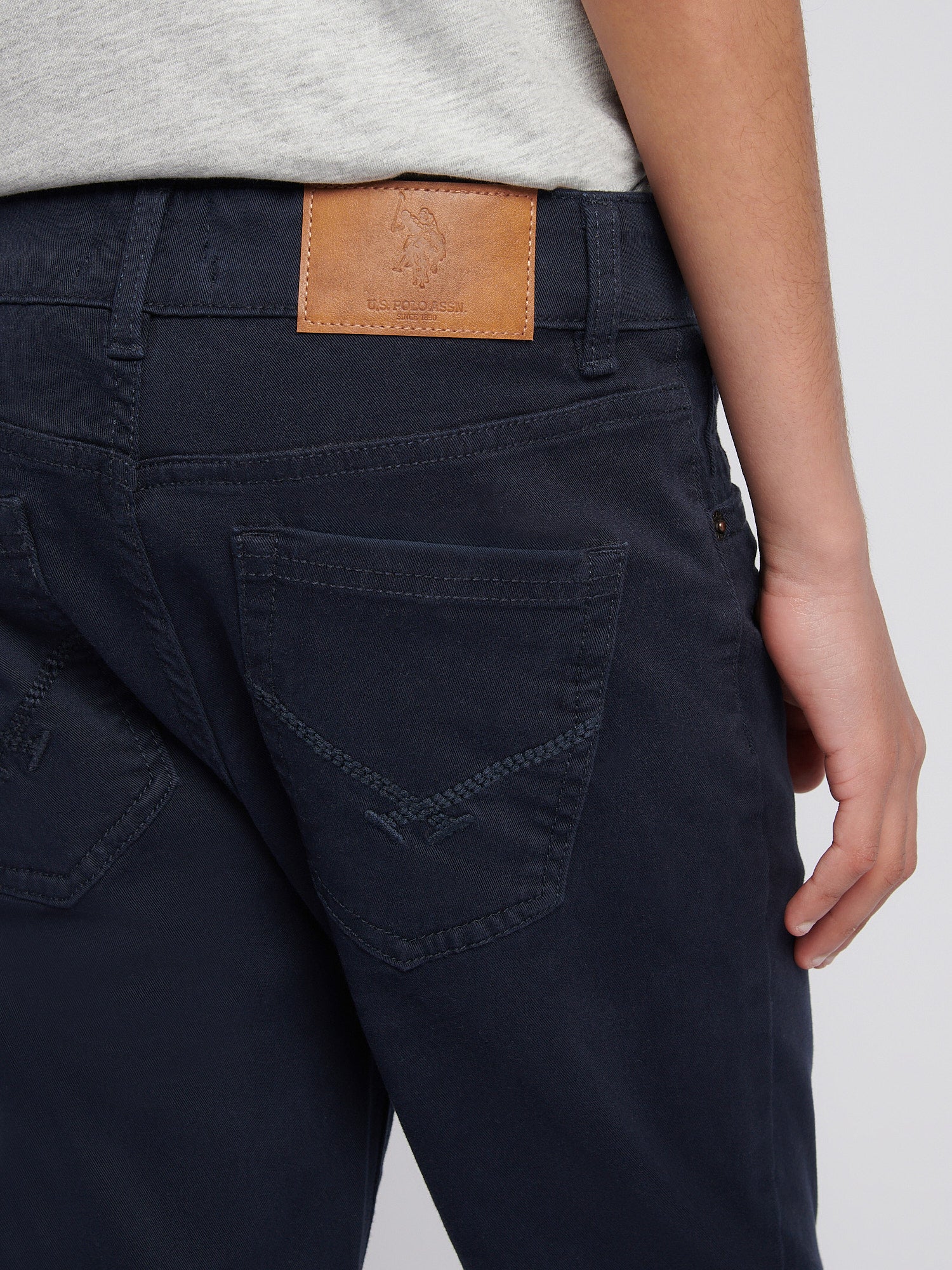 Boys Core 5 Pocket Trouser in Dark Sapphire Navy / Haute Red DHM - Image 5