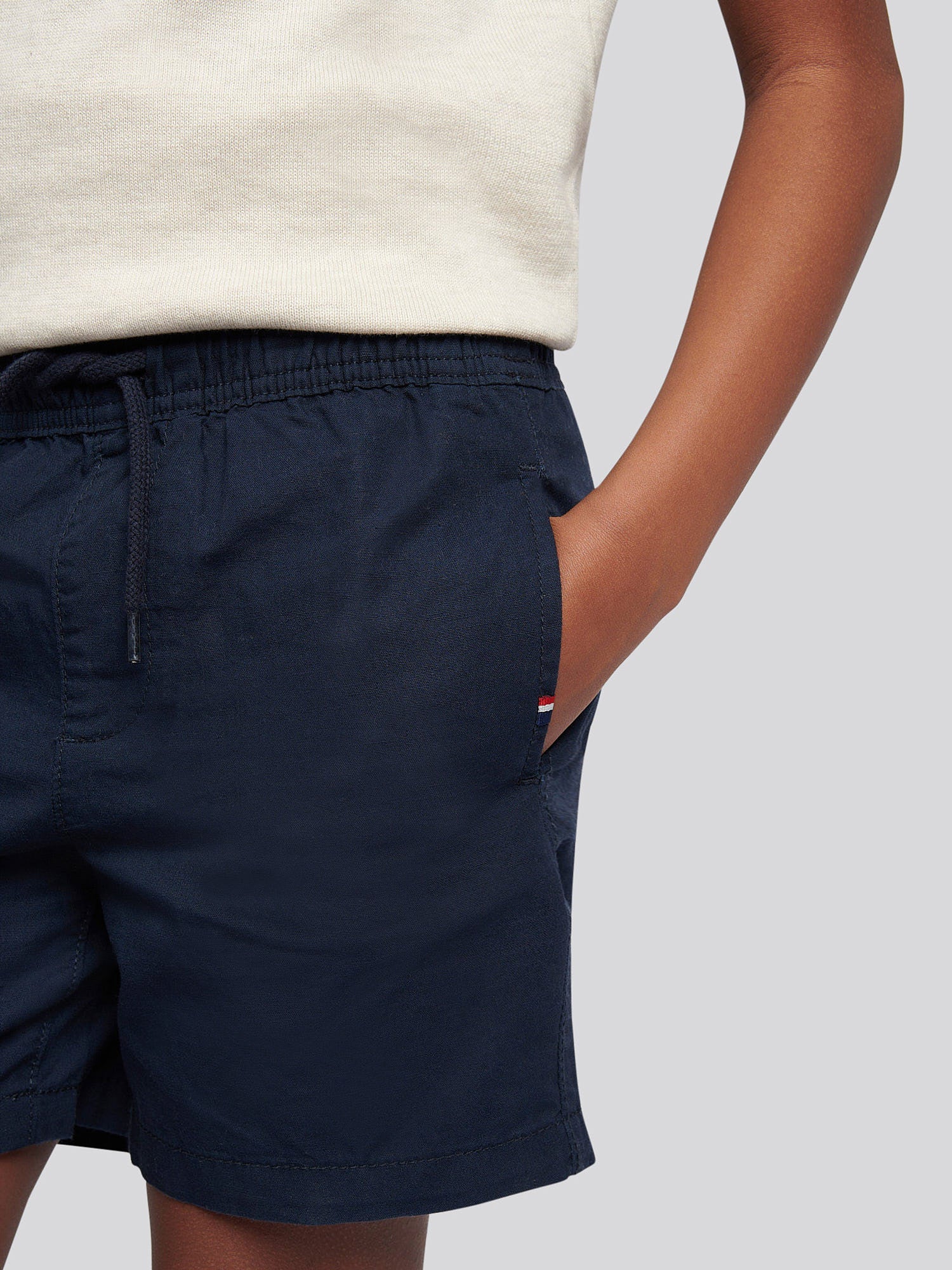 Boys Cotton Linen Deck Short in Dark Sapphire Navy - Image 5
