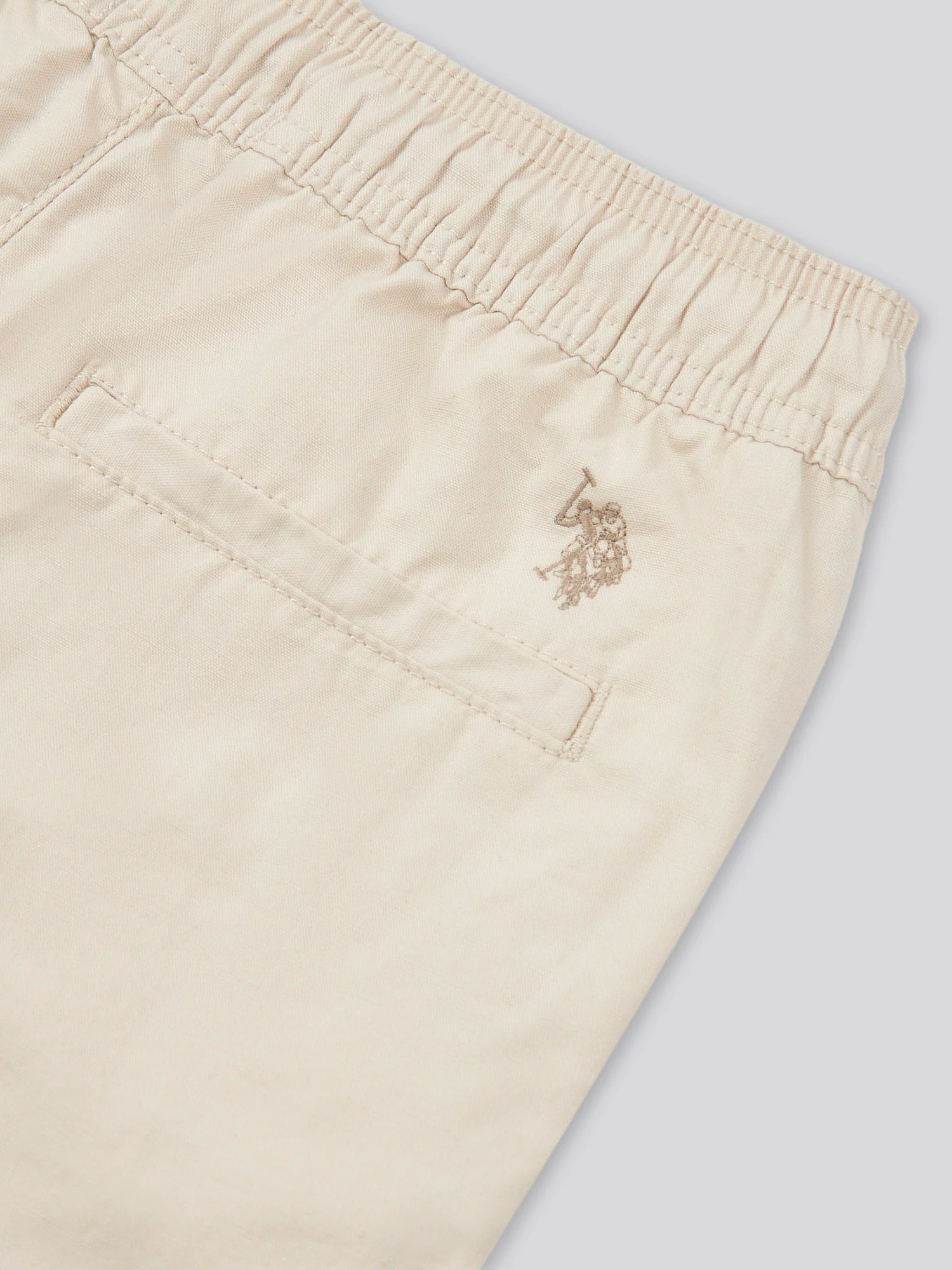 Boys Cotton Linen Deck Short in French Oak - Image 9