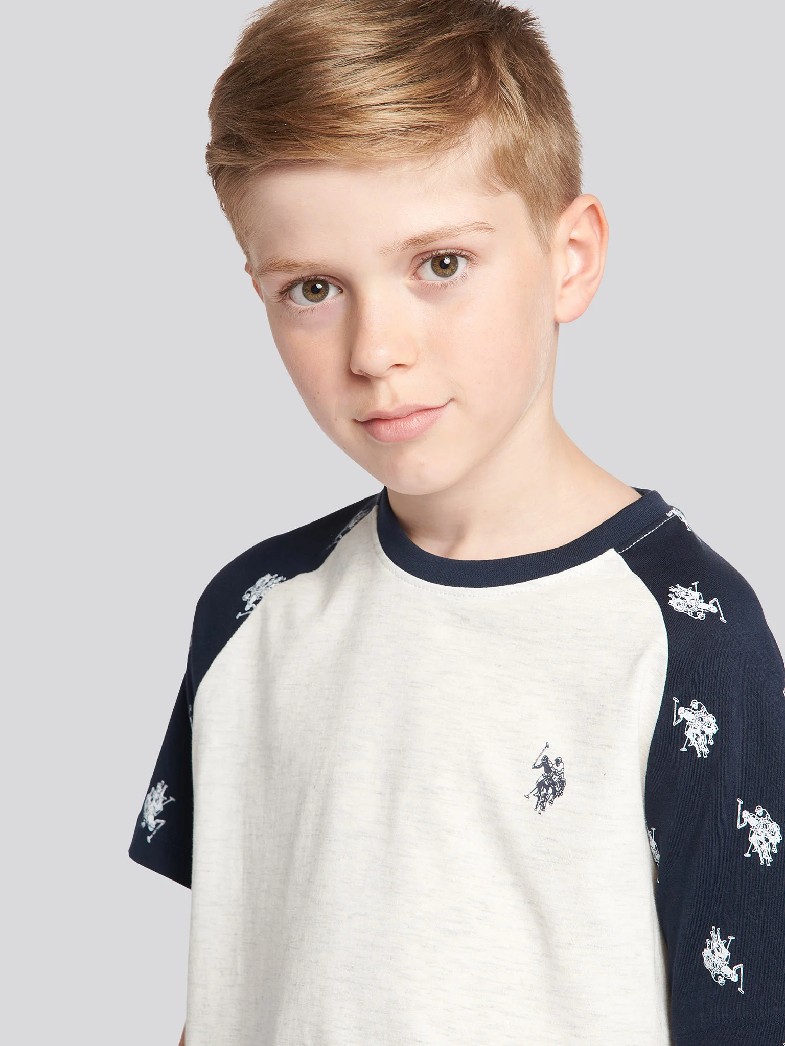 Boys DHM Tee And Trouser Set in Navy Blue - Image 3