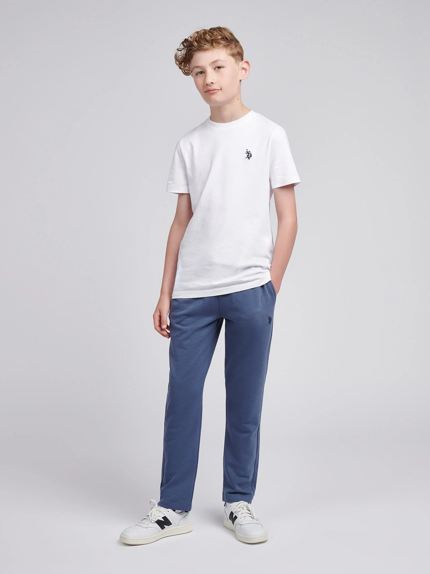 Boys Double Horsemen Straight Leg Jogger in Vintage Indigo - Image 3