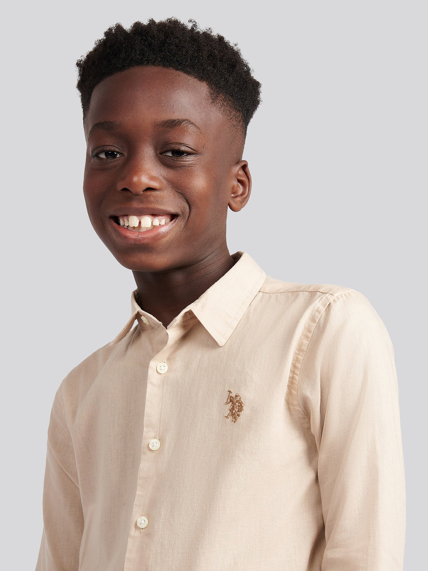 Boys Linen Blend Shirt in Doeskin - Image 2