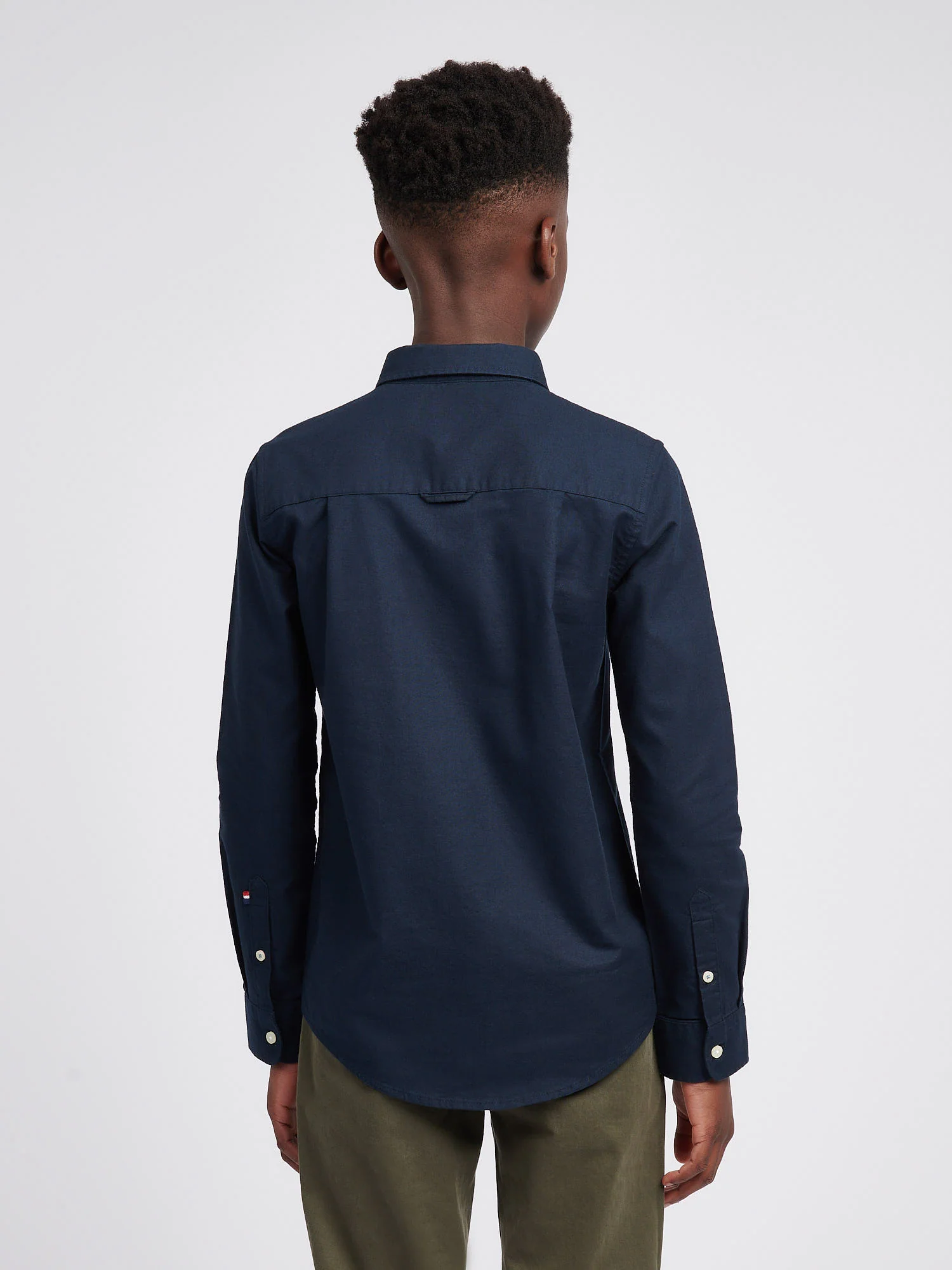 Boys Oxford Shirt in Dark Sapphire Navy - Image 4