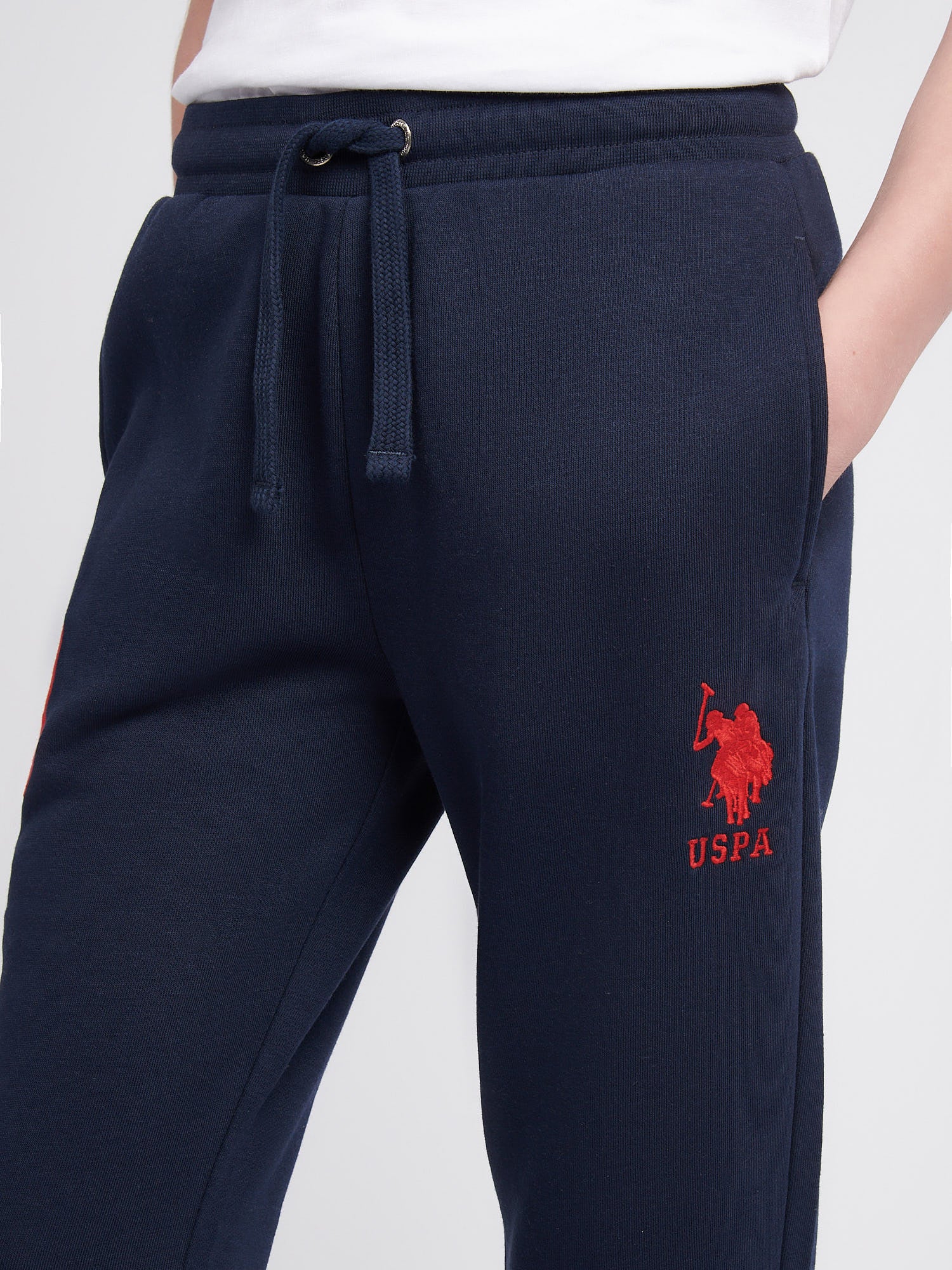 Boys Player 3 Jogger in Dark Sapphire Navy / Haute Red DHM - Image 2