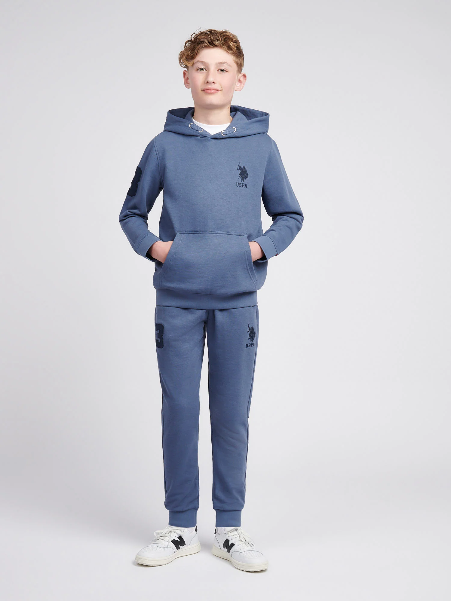 Boys Player 3 Jogger in Vintage Indigo - Image 3