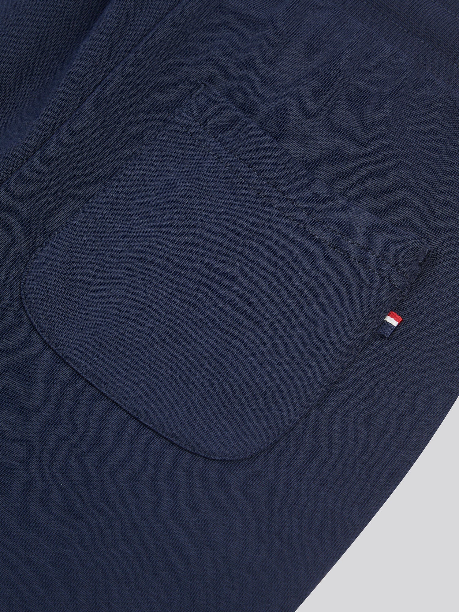 Boys Player 3 Loopback Jogger in Dark Sapphire Navy / Haute Red DHM - Image 11