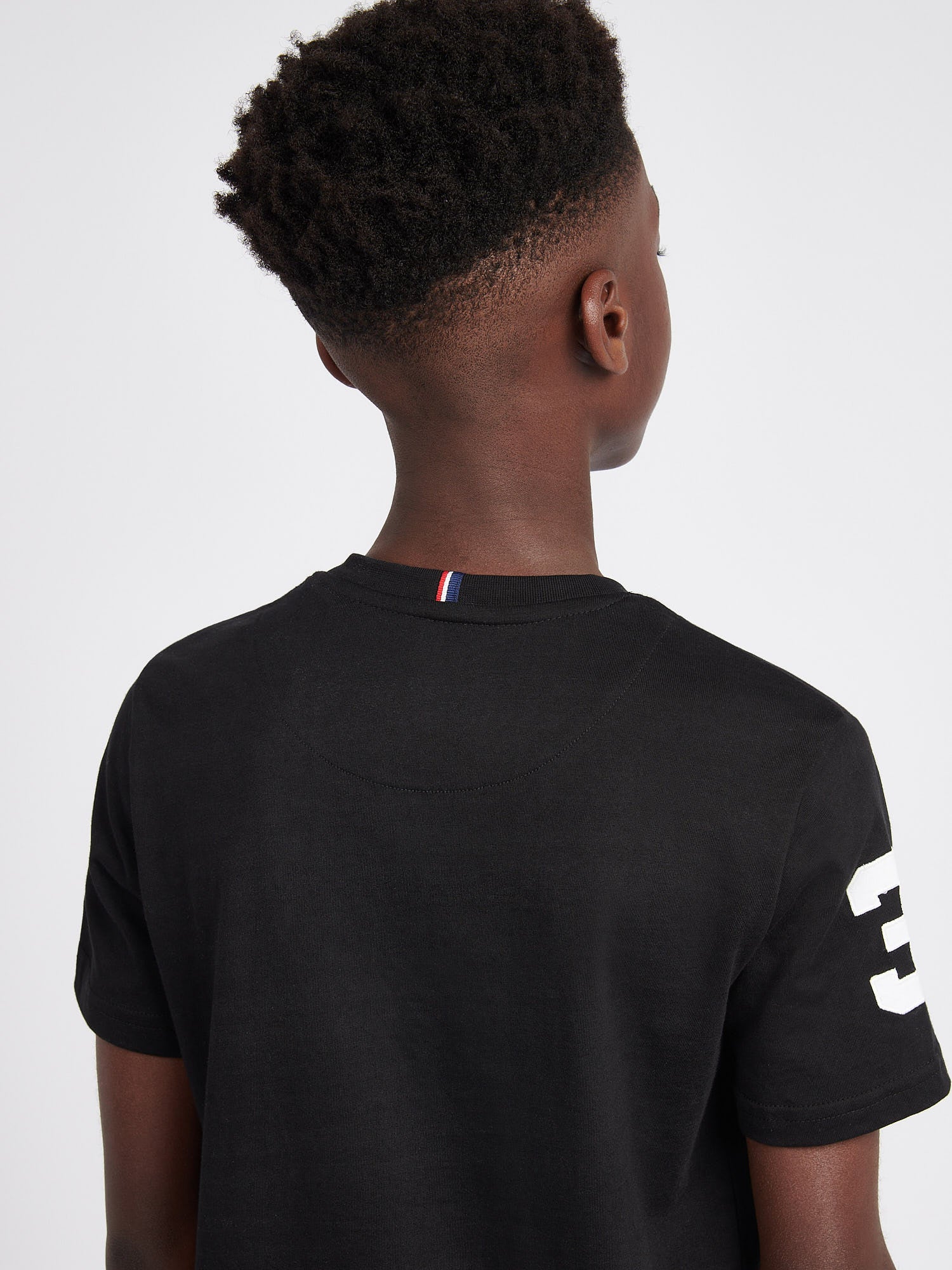 Boys Player 3 T-Shirt in Black Bright White DHM - Image 5