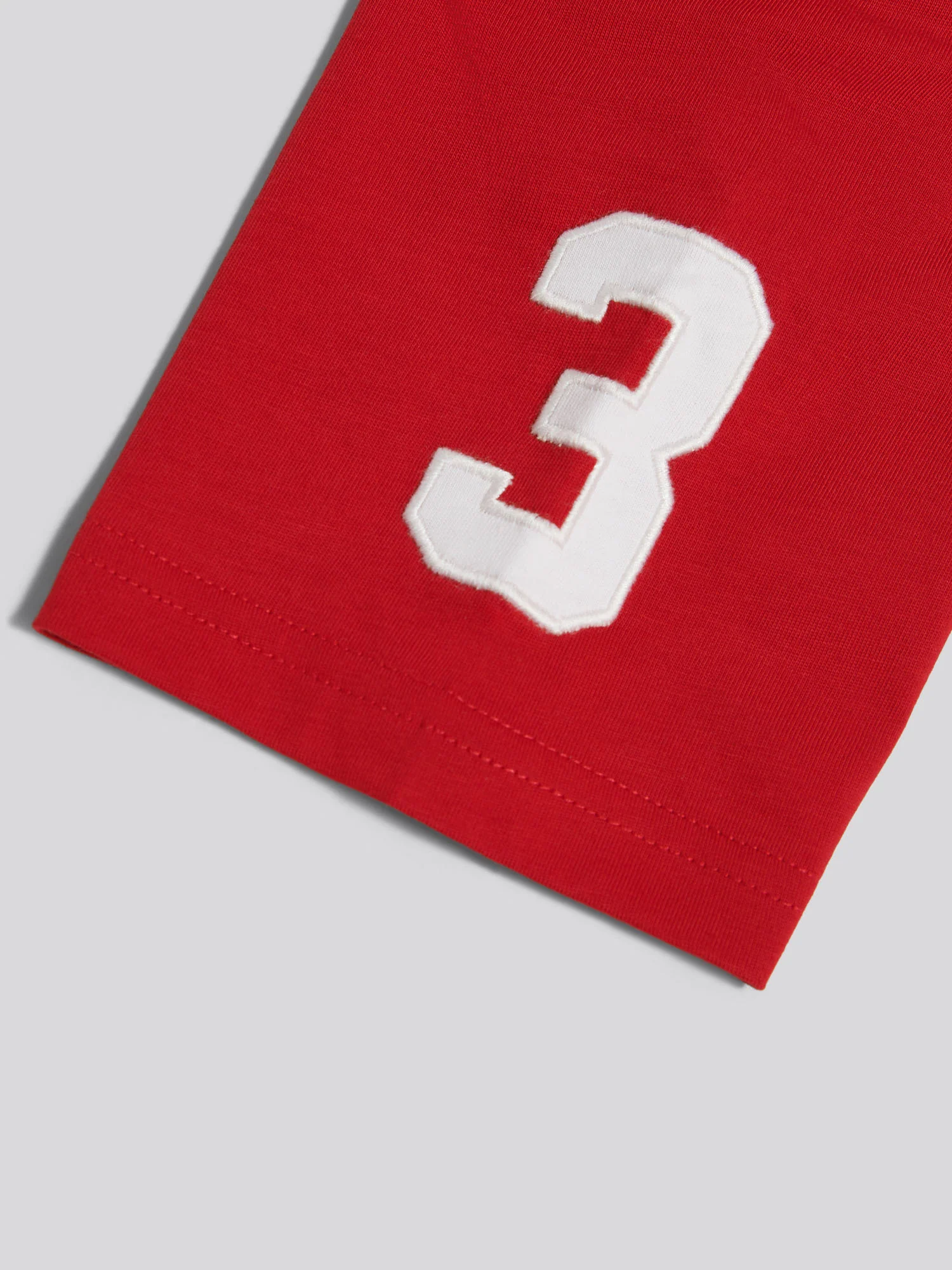 Boys Player 3 T-Shirt Black Haute Red DHM - Image 12