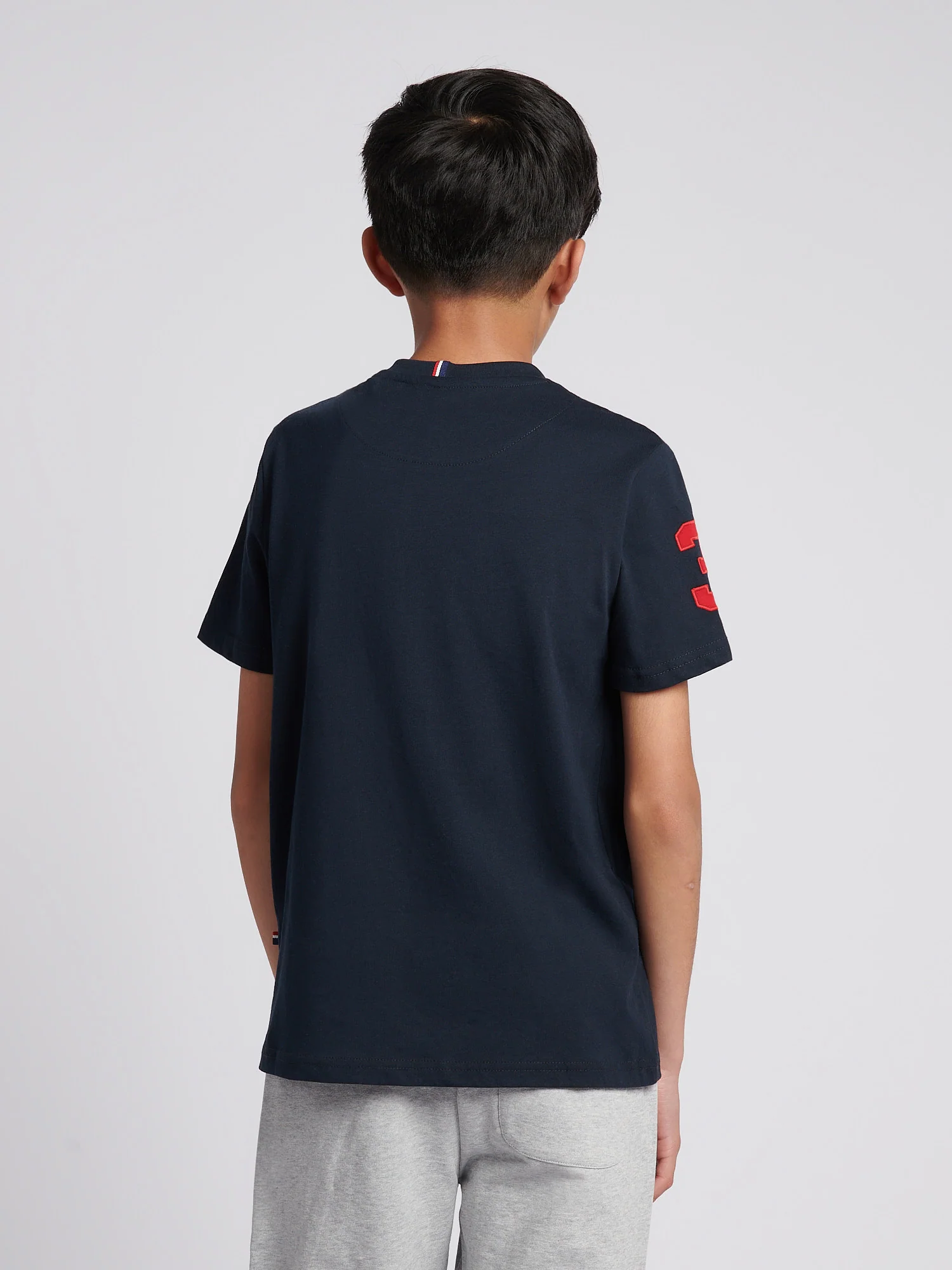 Boys Player 3 T-Shirt in Dark Sapphire Navy / Haute Red DHM - Image 4