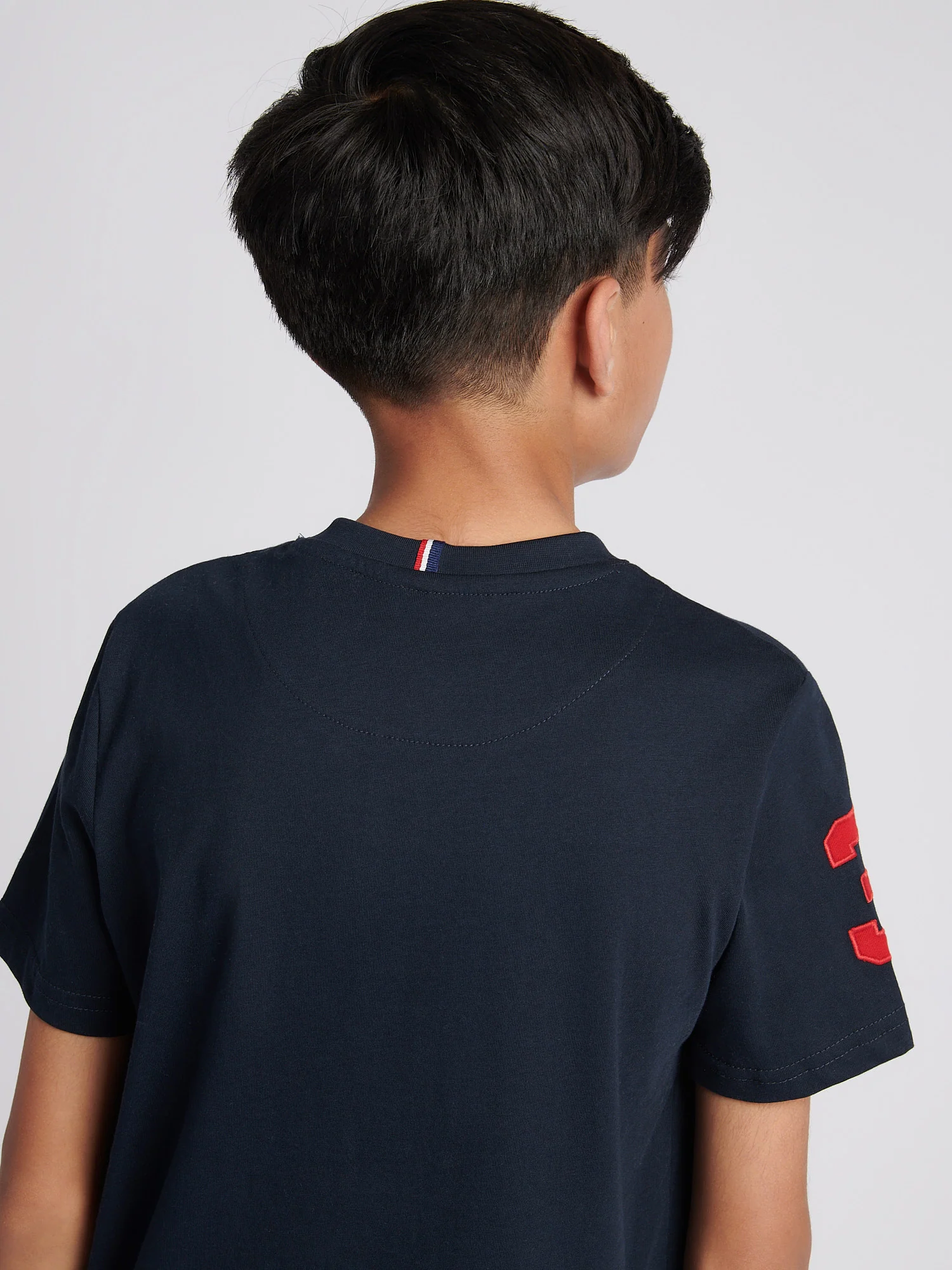 Boys Player 3 T-Shirt in Dark Sapphire Navy / Haute Red DHM - Image 6