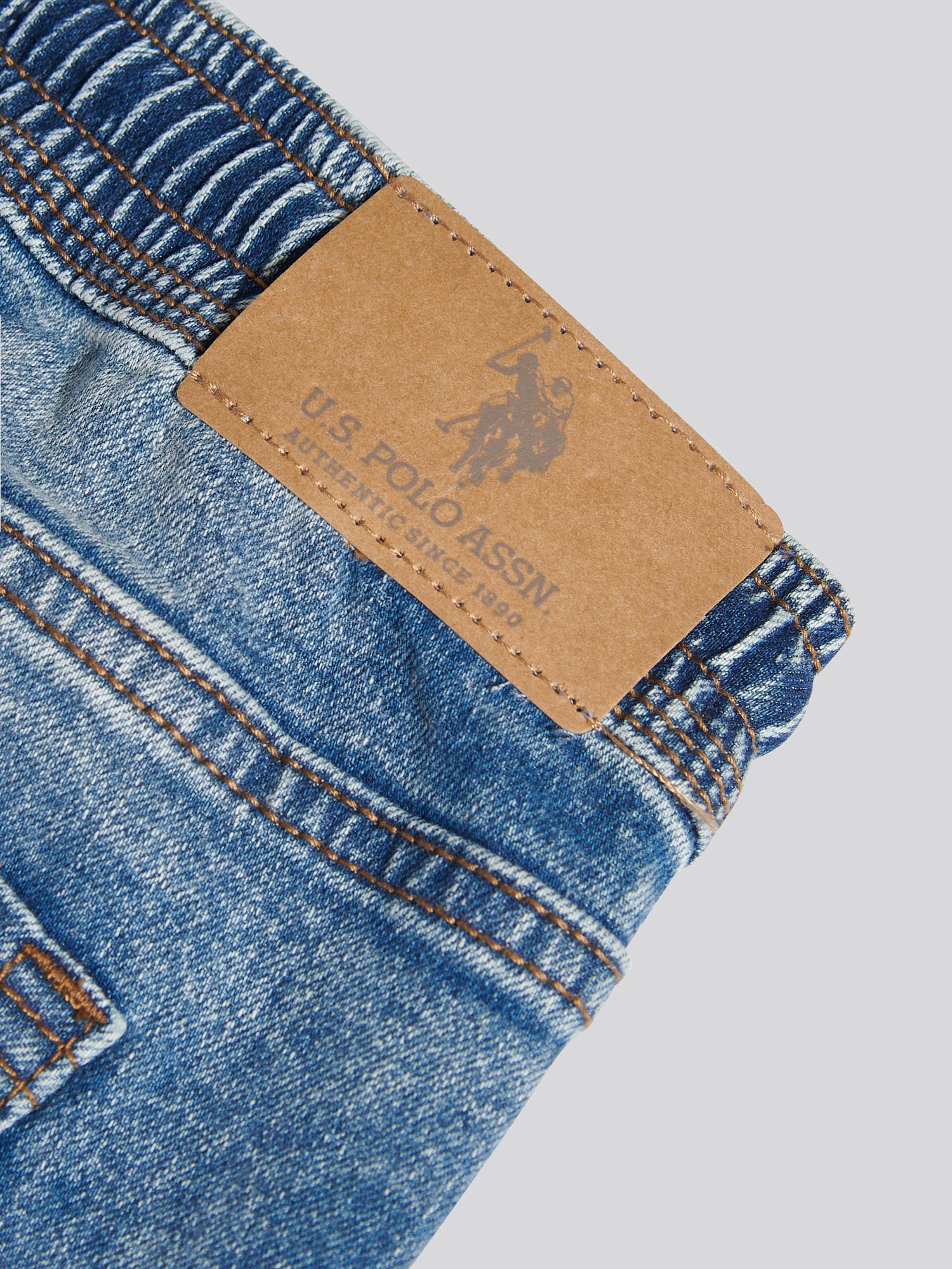 Boys Cargo Fit Stretch Jeans Worn Wash - Image 10