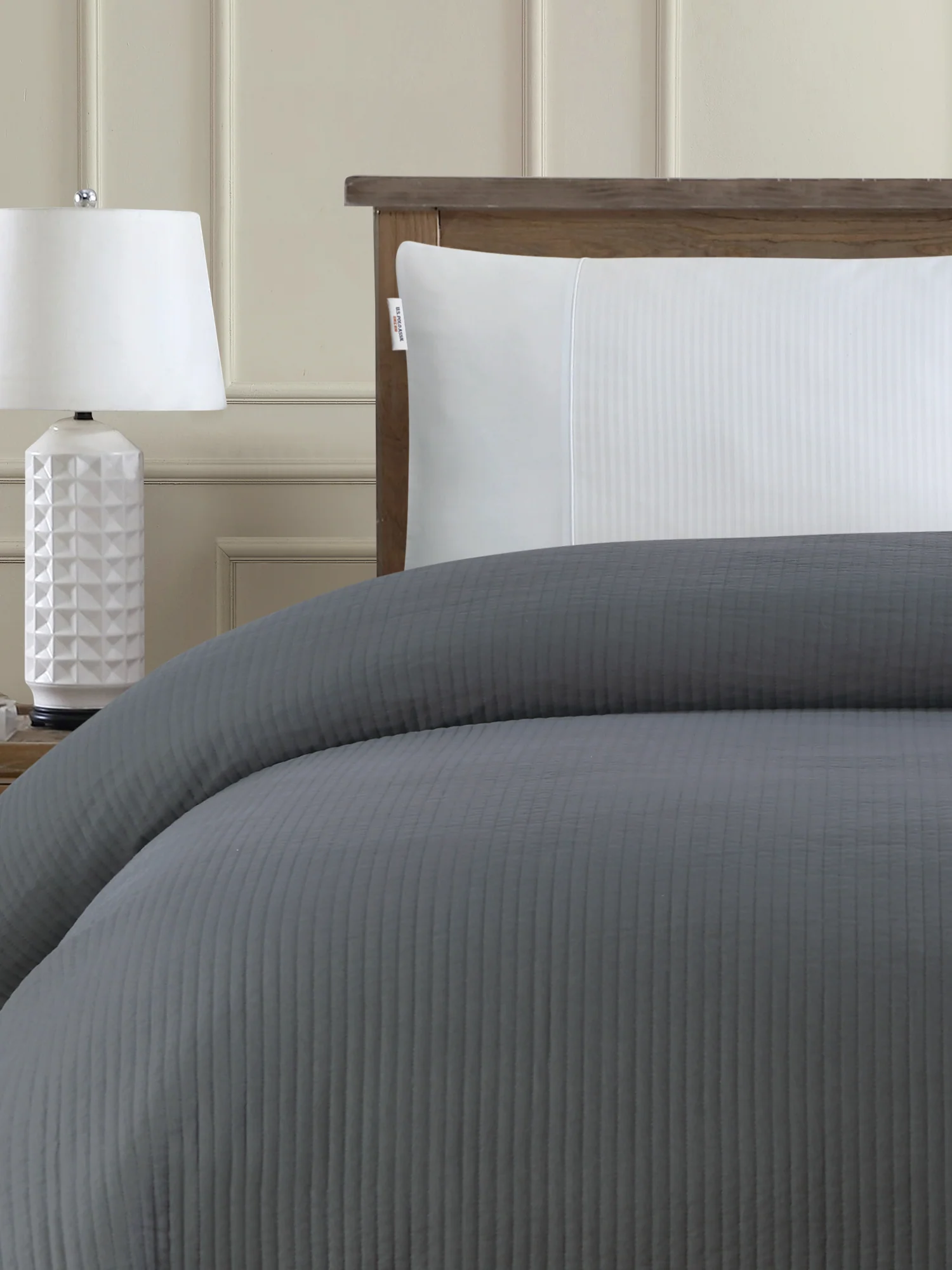 Channel Row Quilted Bedspread Tornado - Image 2