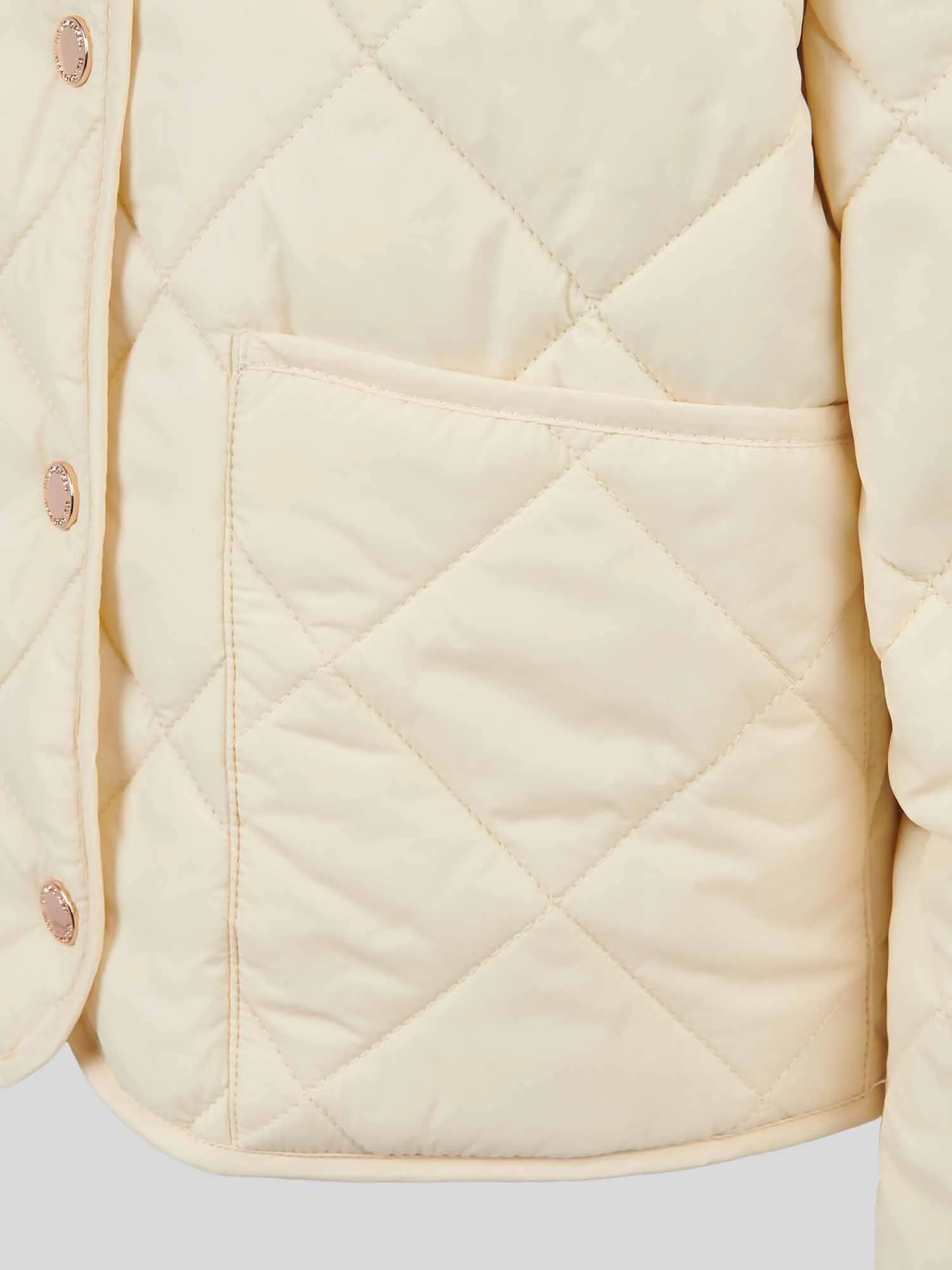 Girls Diamond Quilt Jacket in Marshmallow - Image 9