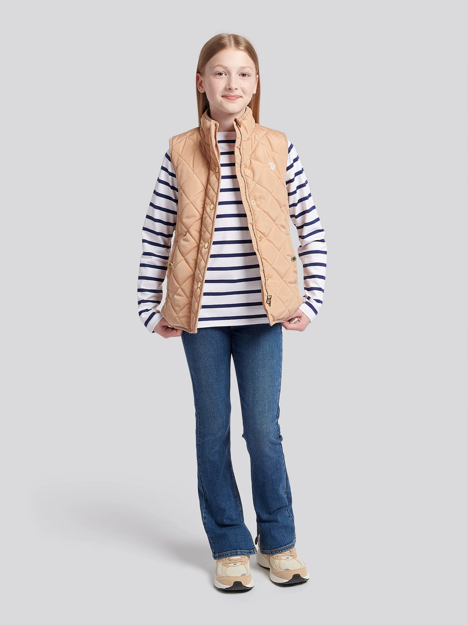 Girls Lightweight Quilted Gilet in Cuban Sand - Image 3