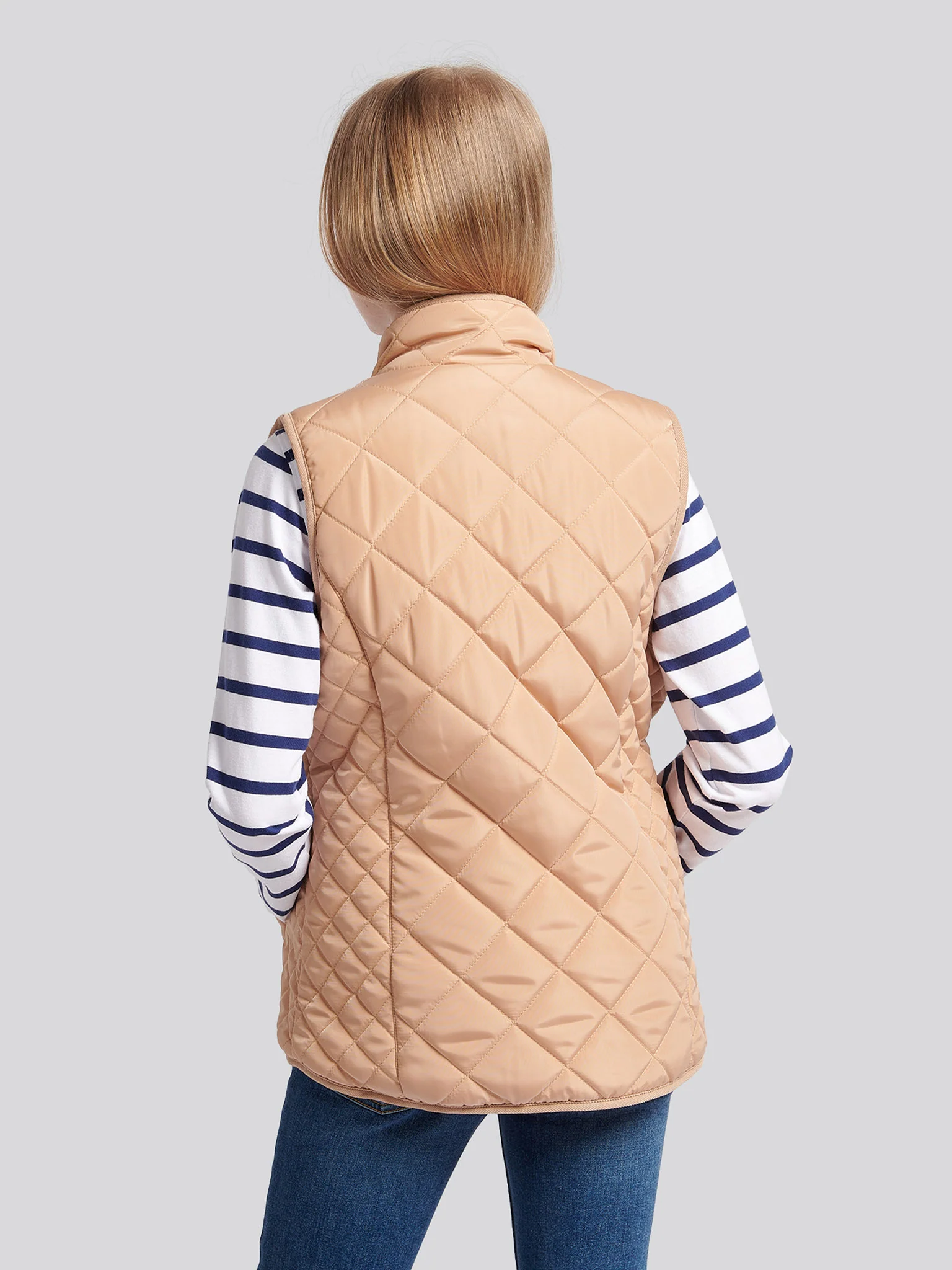 Girls Lightweight Quilted Gilet in Cuban Sand - Image 4