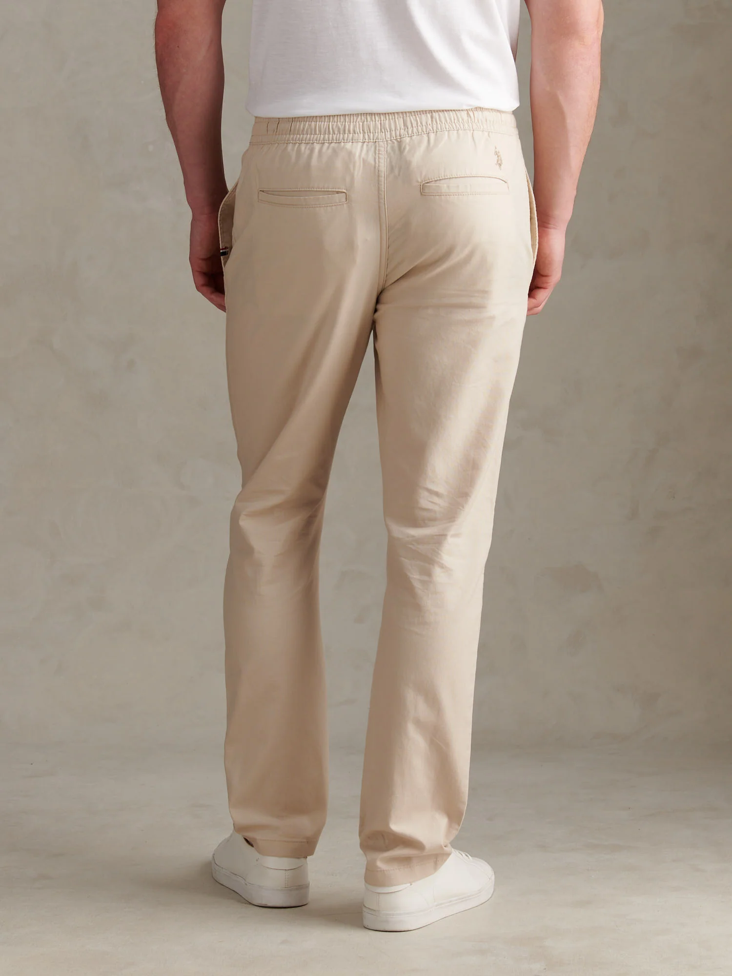 Mens Linen Blend Drawstring Trousers French Oak - Image 4