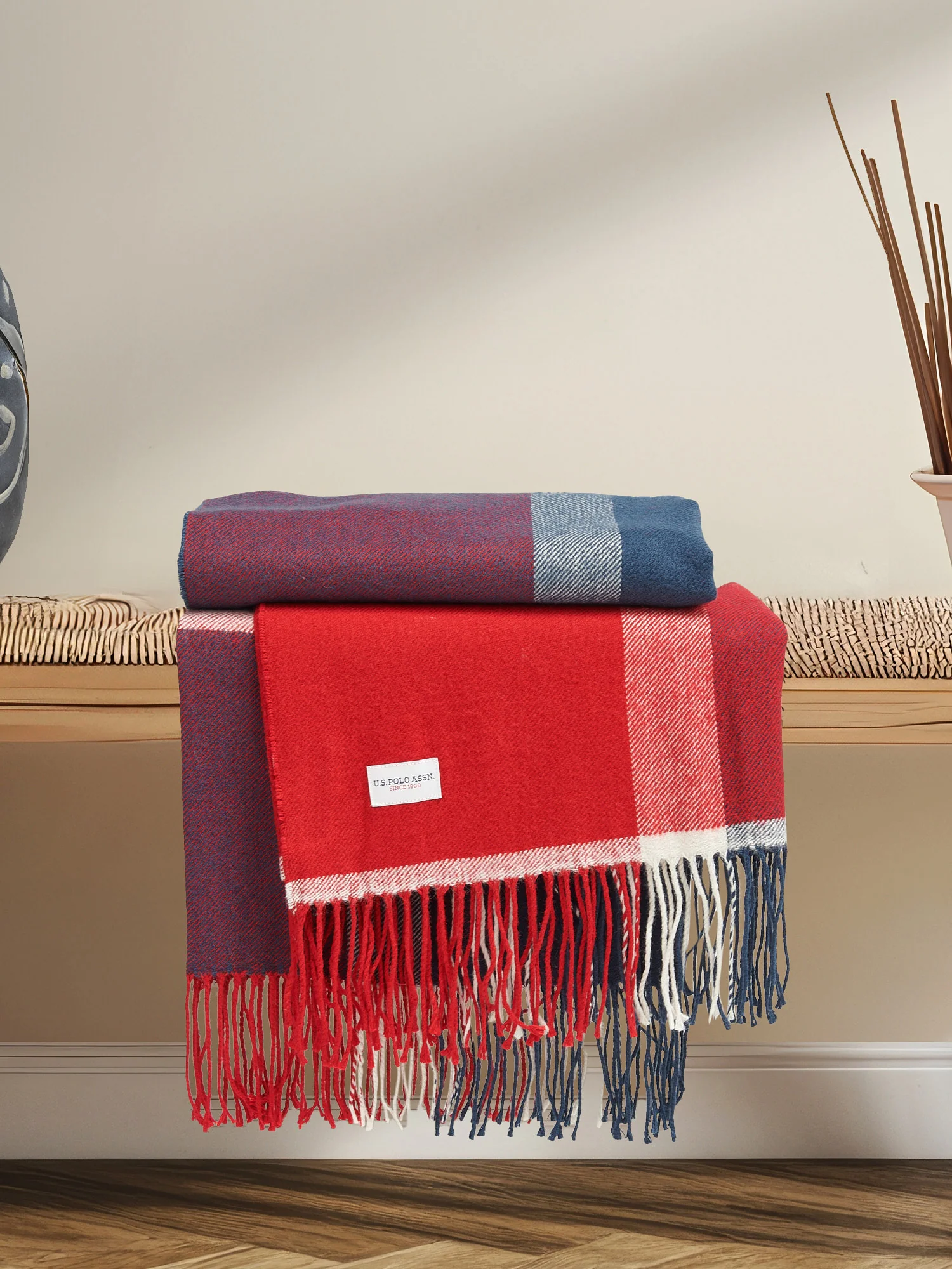Luxurious Soft Check Boxed Throw in Navy Iris - Image 2
