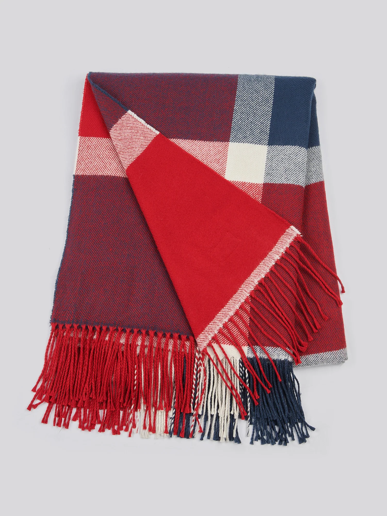 Luxurious Soft Check Boxed Throw in Navy Iris - Image 6