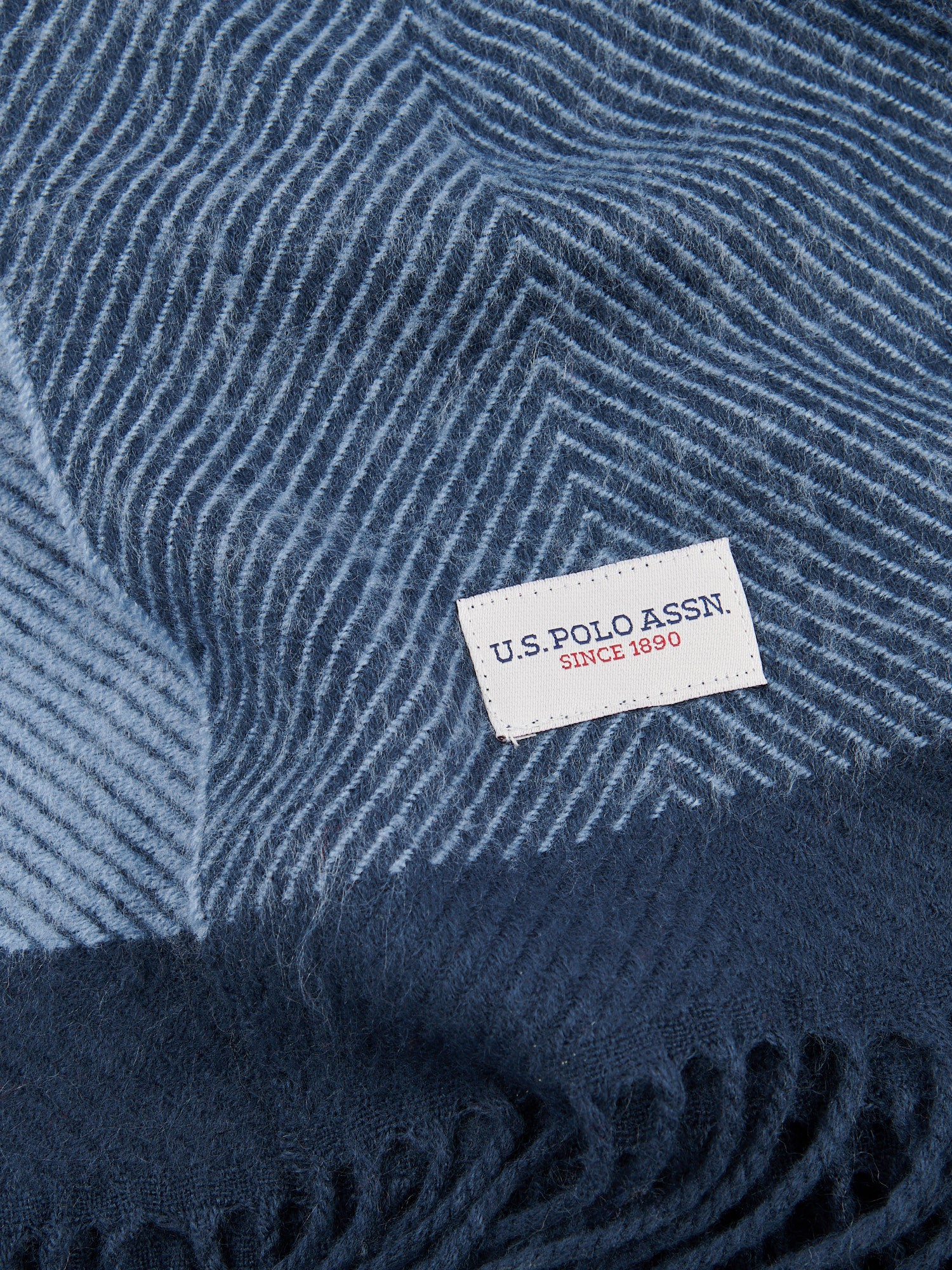 Luxurious Tonal Herringbone Throw in Navy Iris - Image 5