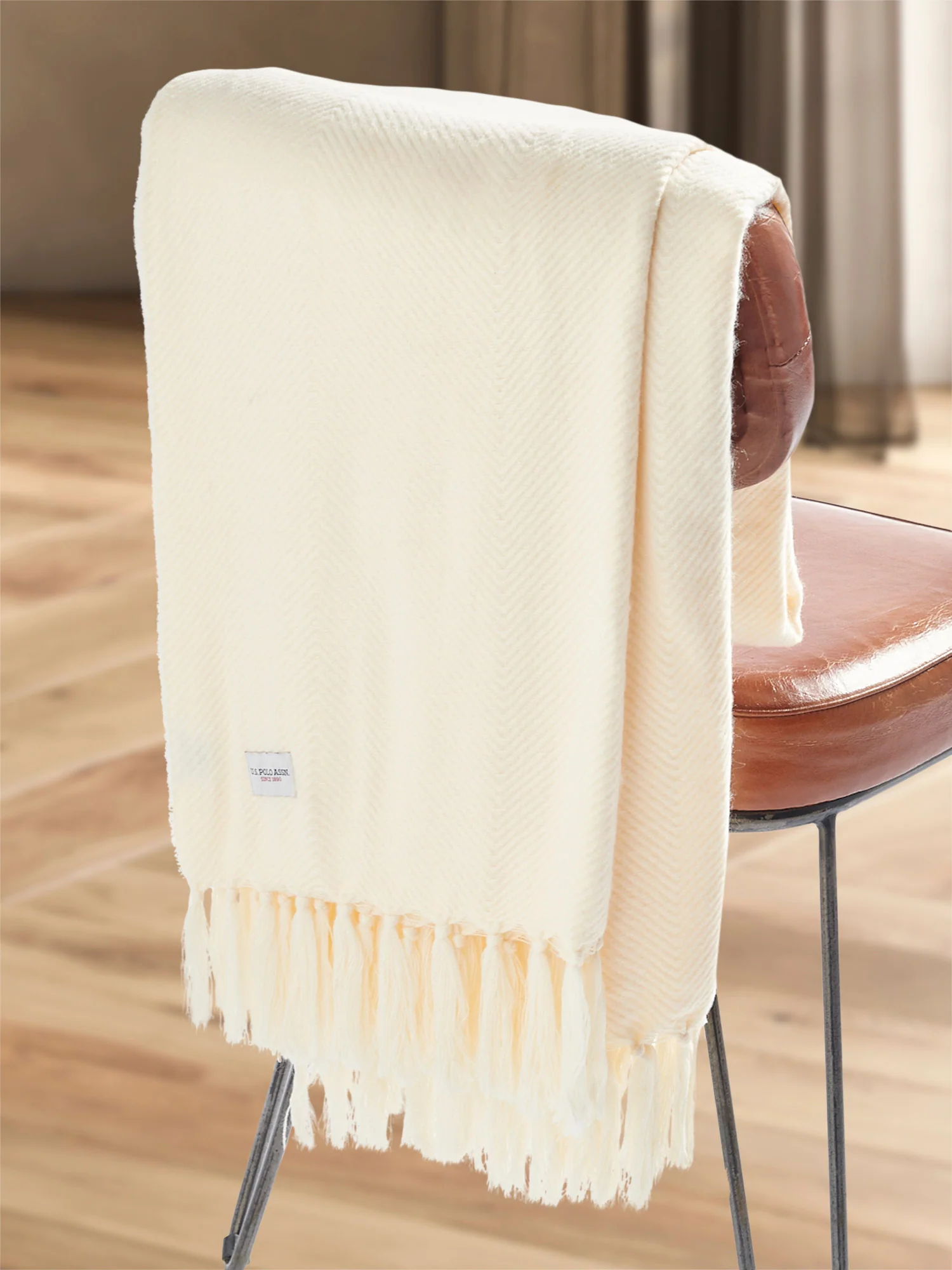 Luxury Herringbone Throw in Eggnog