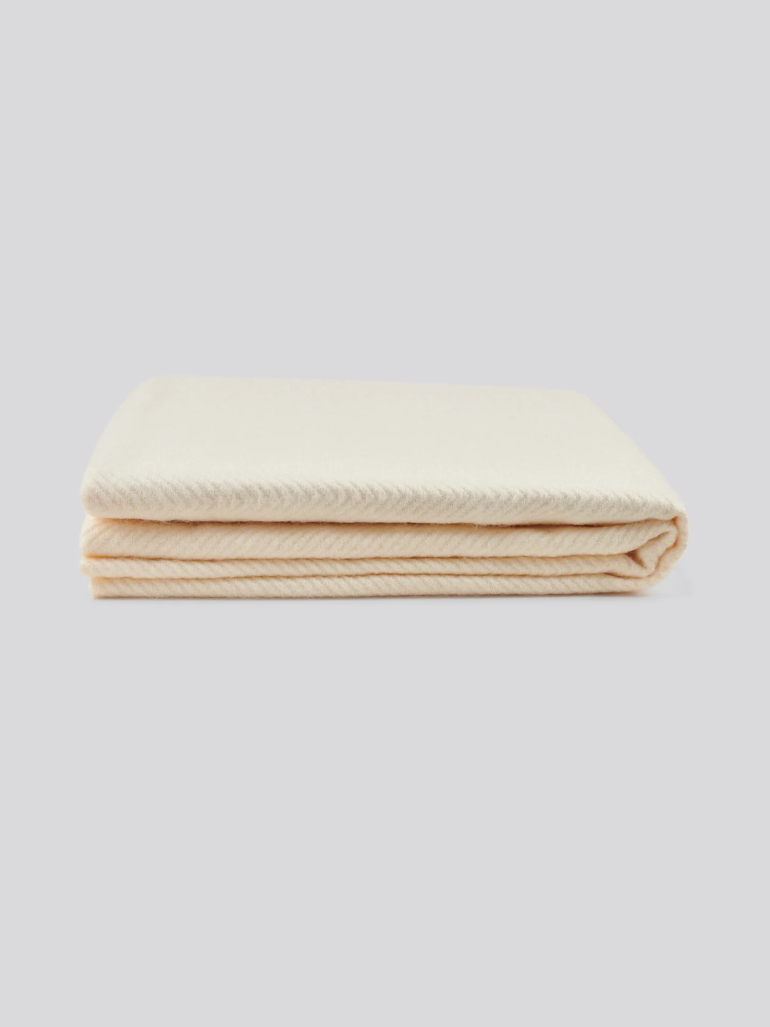 Luxury Herringbone Throw in Eggnog - Image 4