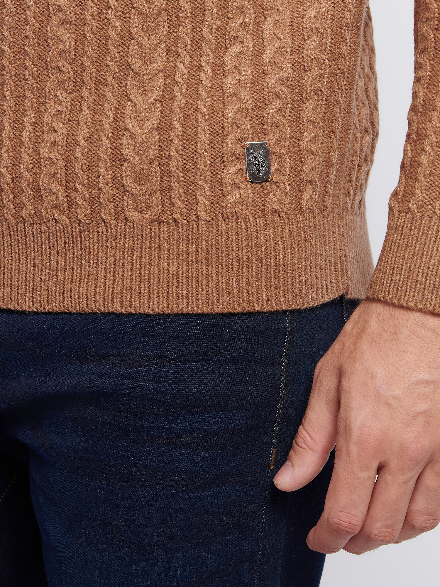 Mens Aran Knit Crew in Rawhide Marl - Image 2