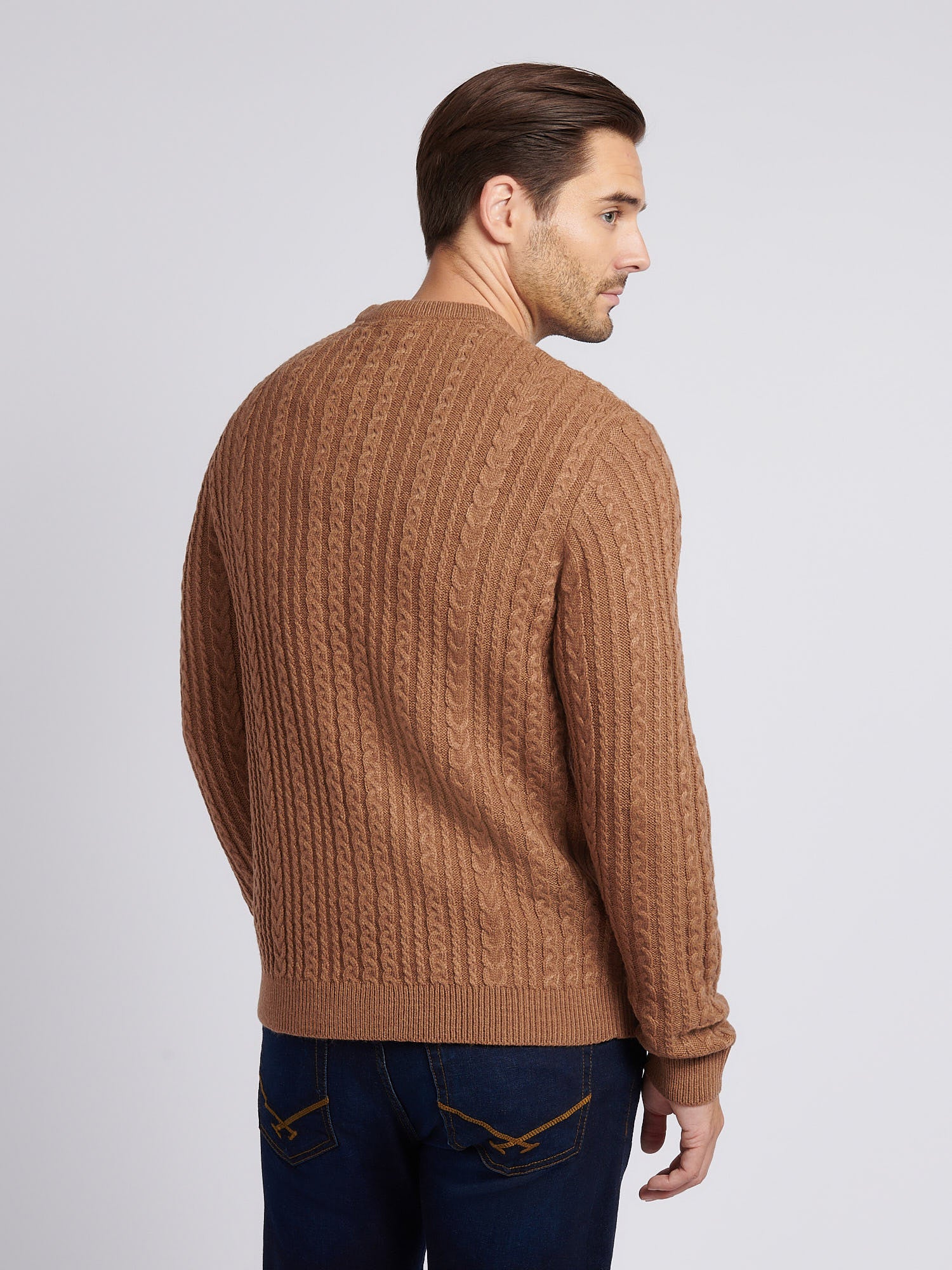 Mens Aran Knit Crew in Rawhide Marl - Image 4