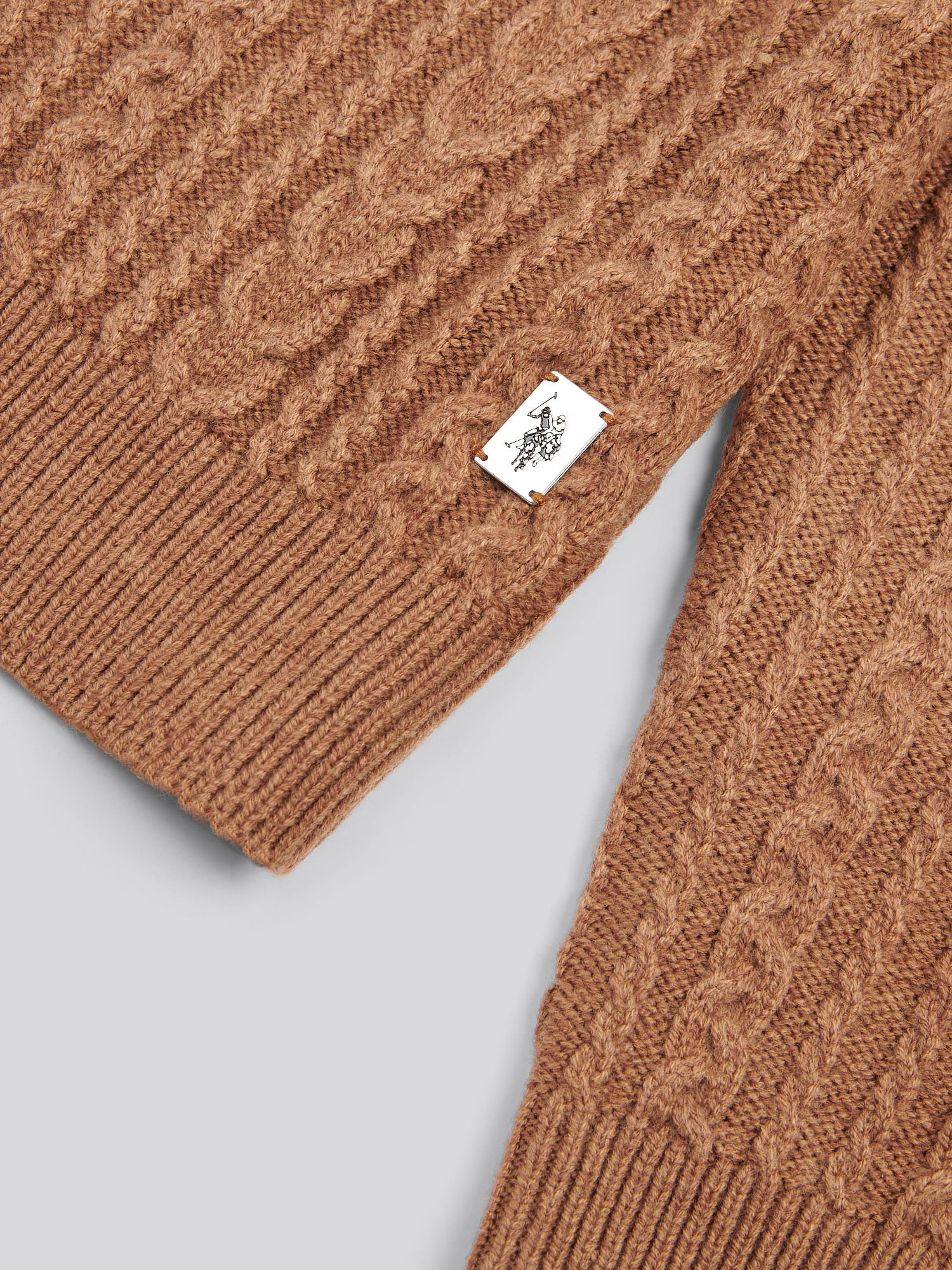 Mens Aran Knit Crew in Rawhide Marl - Image 7