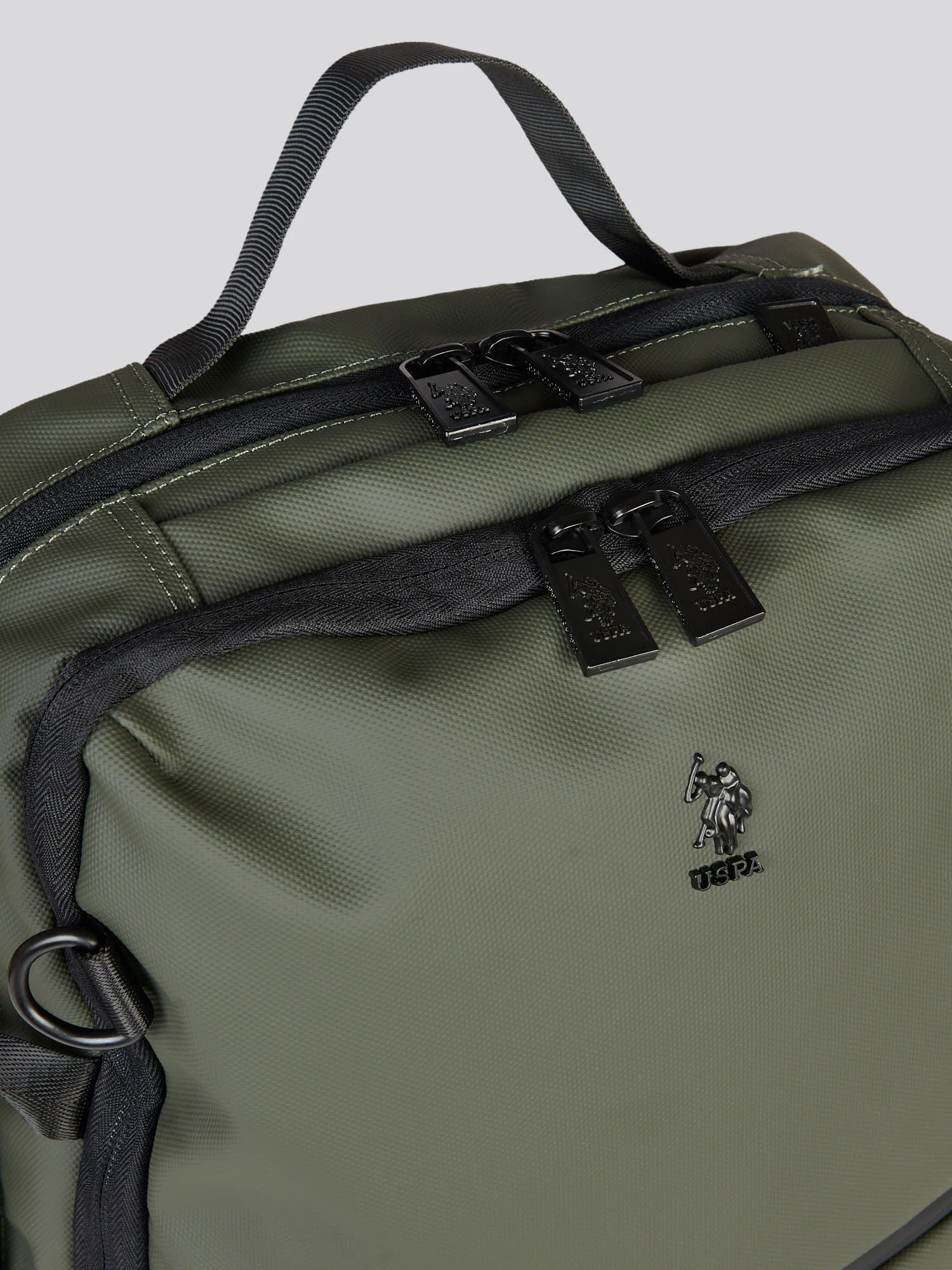 Mens Arrowhead Backpack in Army Green - Image 8