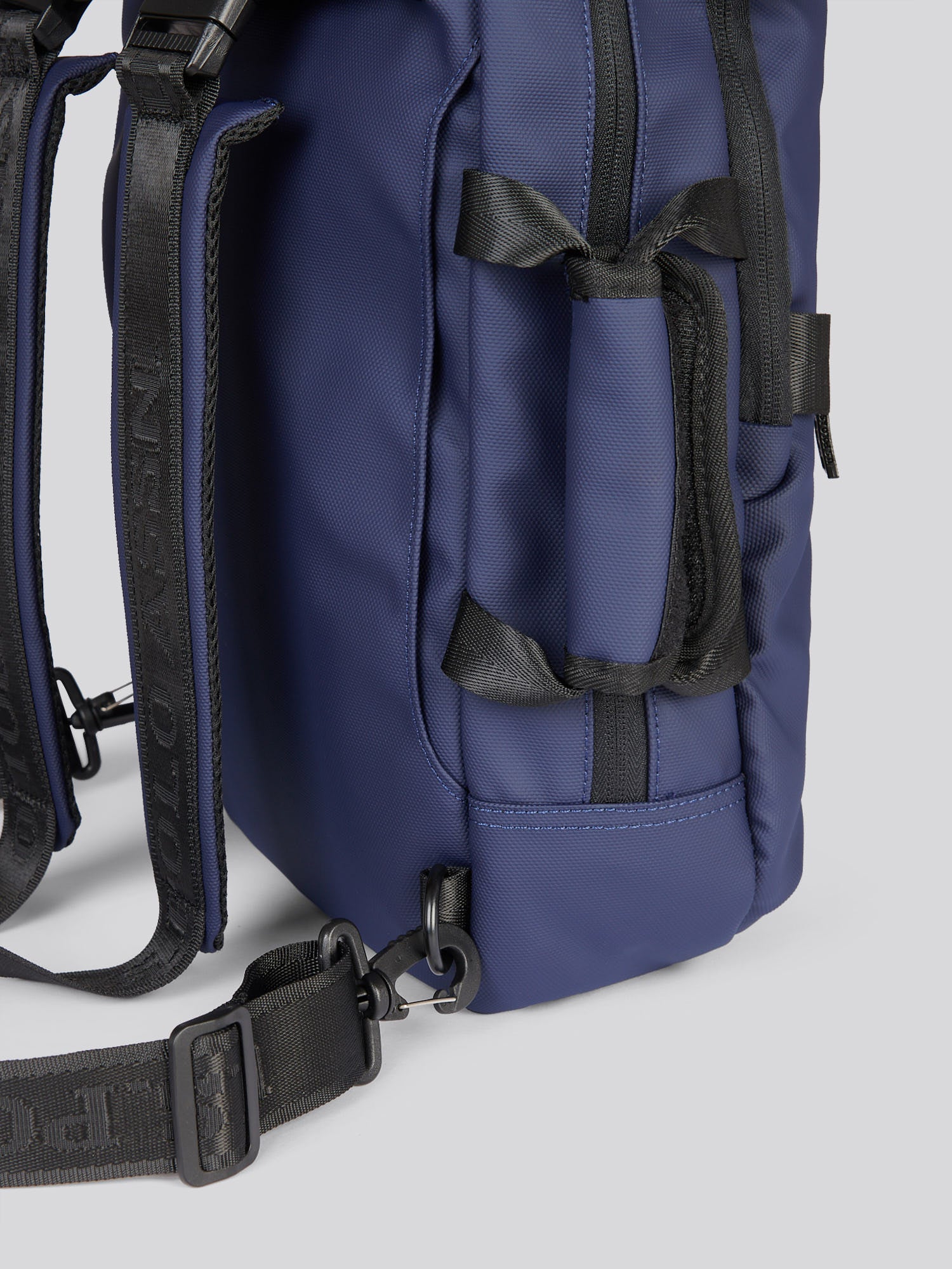 Mens Arrowhead Backpack in Navy - Image 8