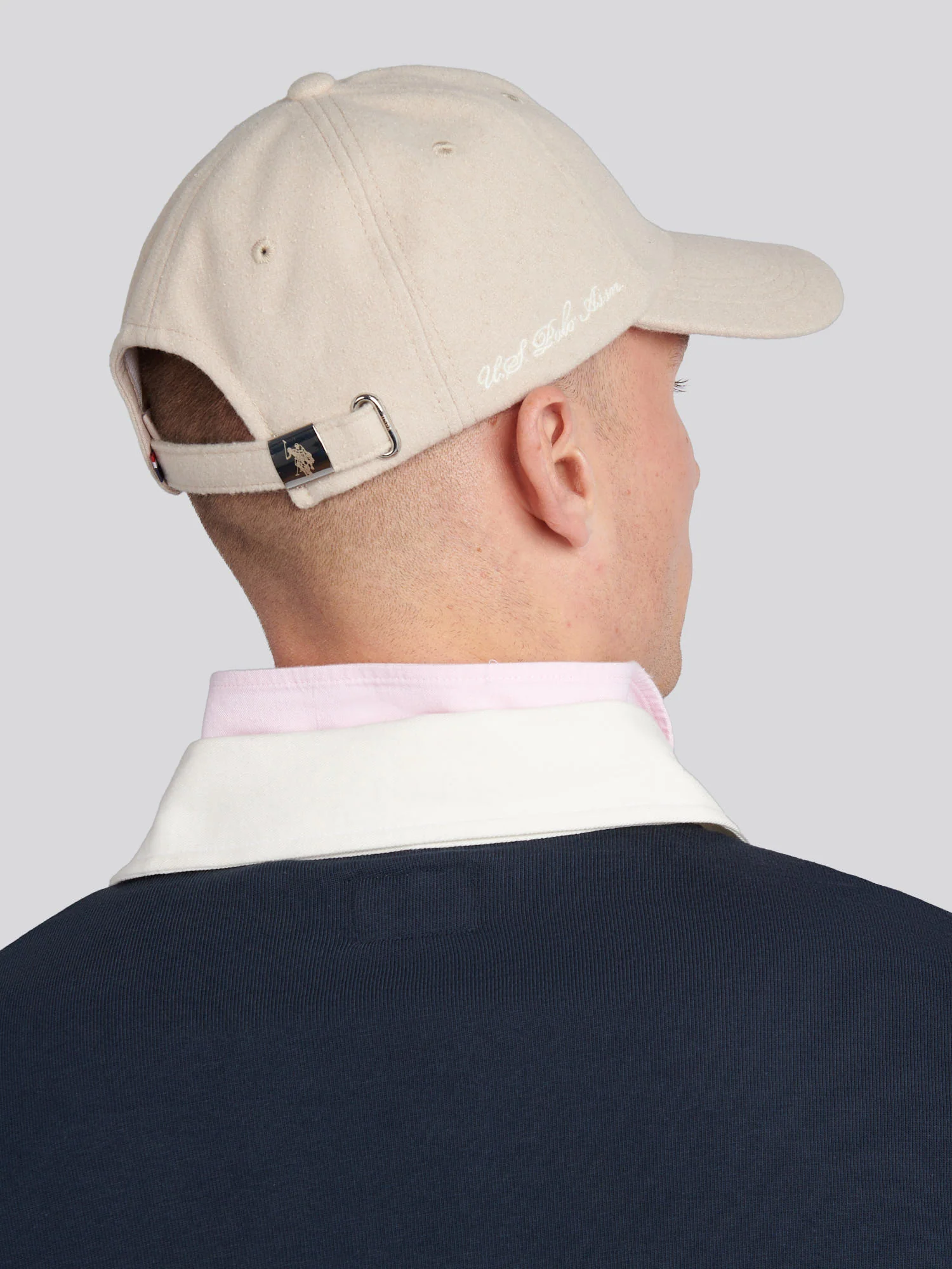 Mens Boucle Cap in Atmosphere - Image 3