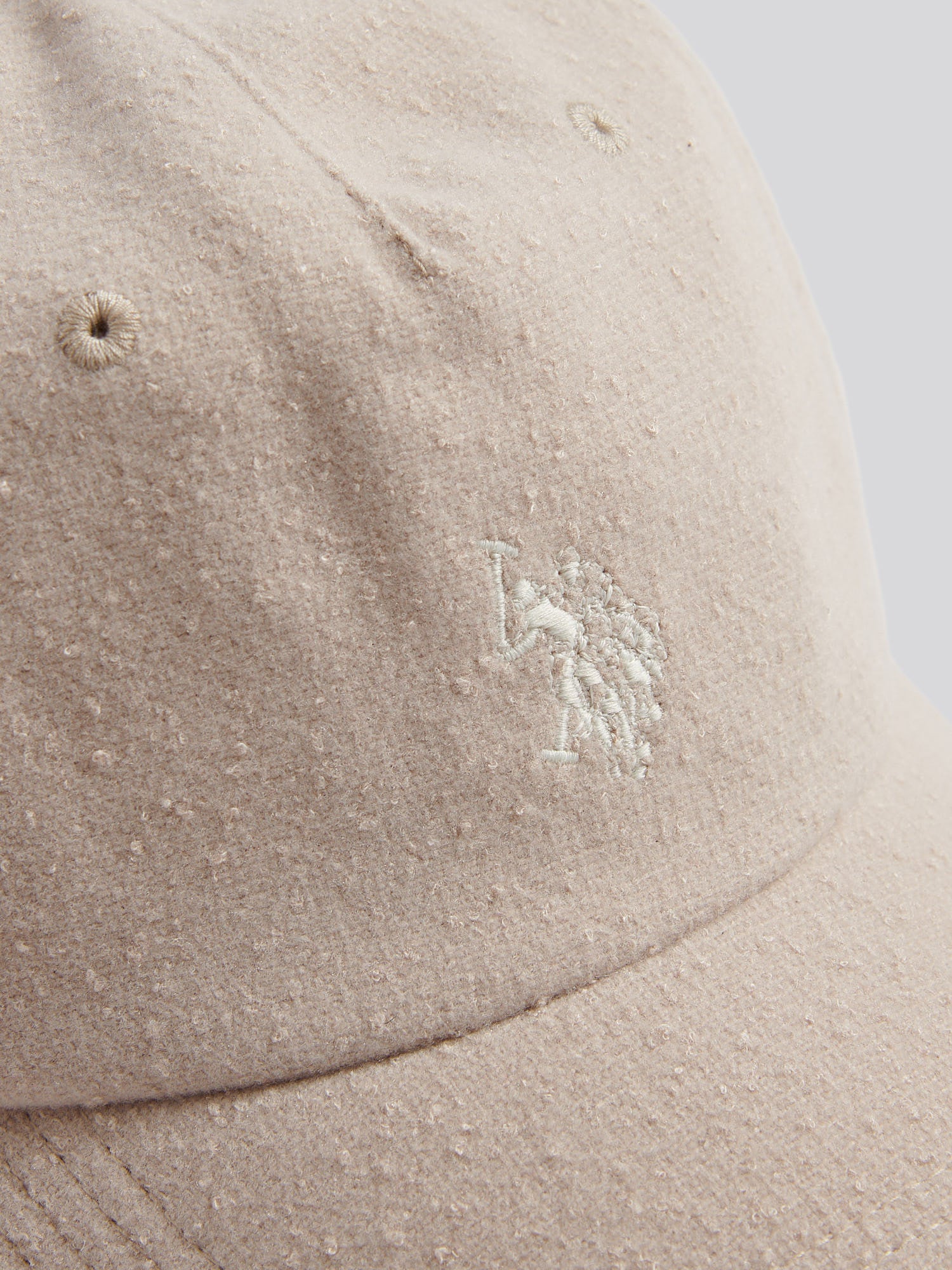 Mens Boucle Cap in Atmosphere - Image 6