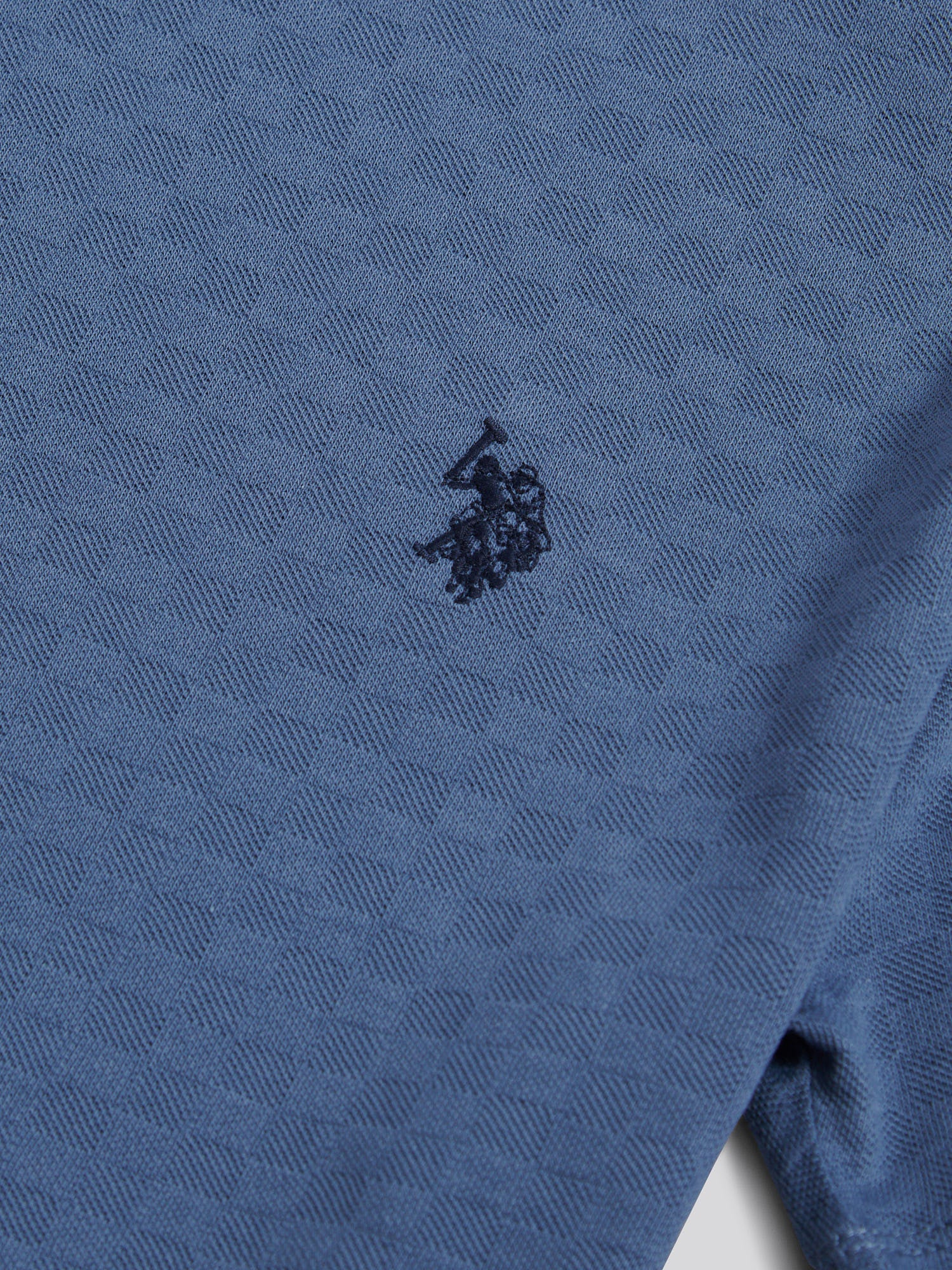 Mens Check Texture T-Shirt in Vintage Indigo - Image 7