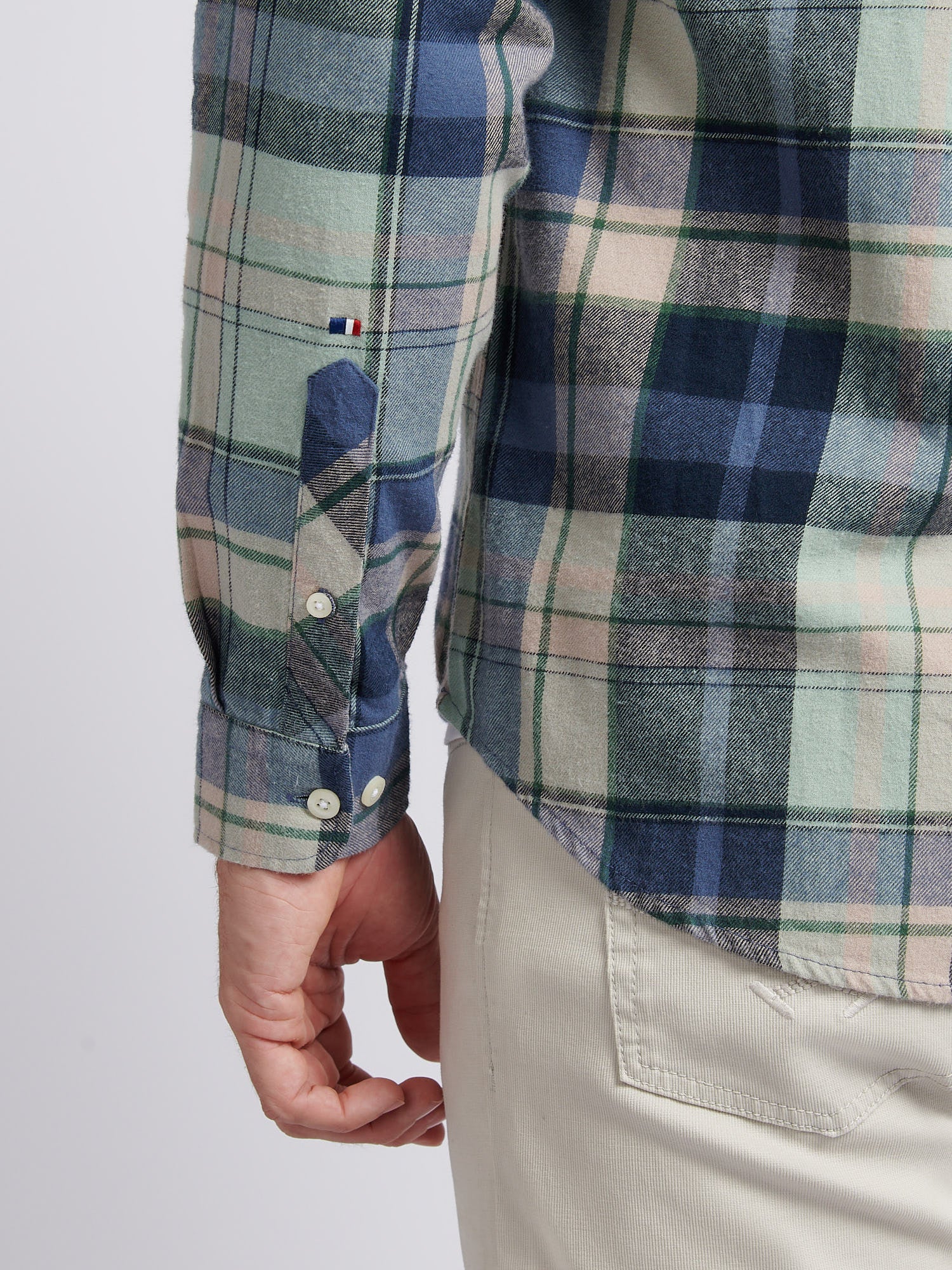 Mens Checked Buttondown Shirt in Vintage Indigo - Image 5