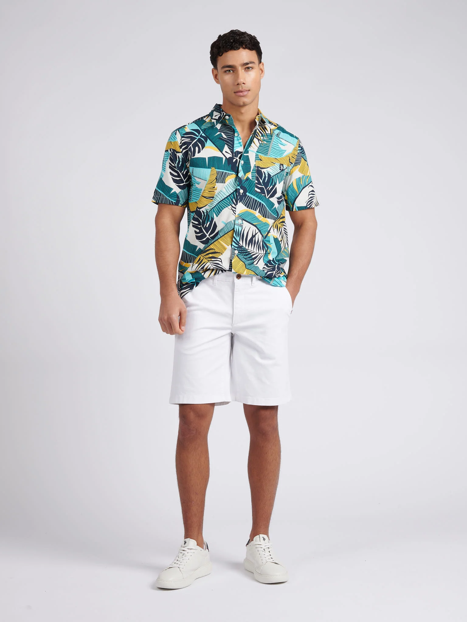 Mens Classic Chinos Shorts Bright White - Image 3