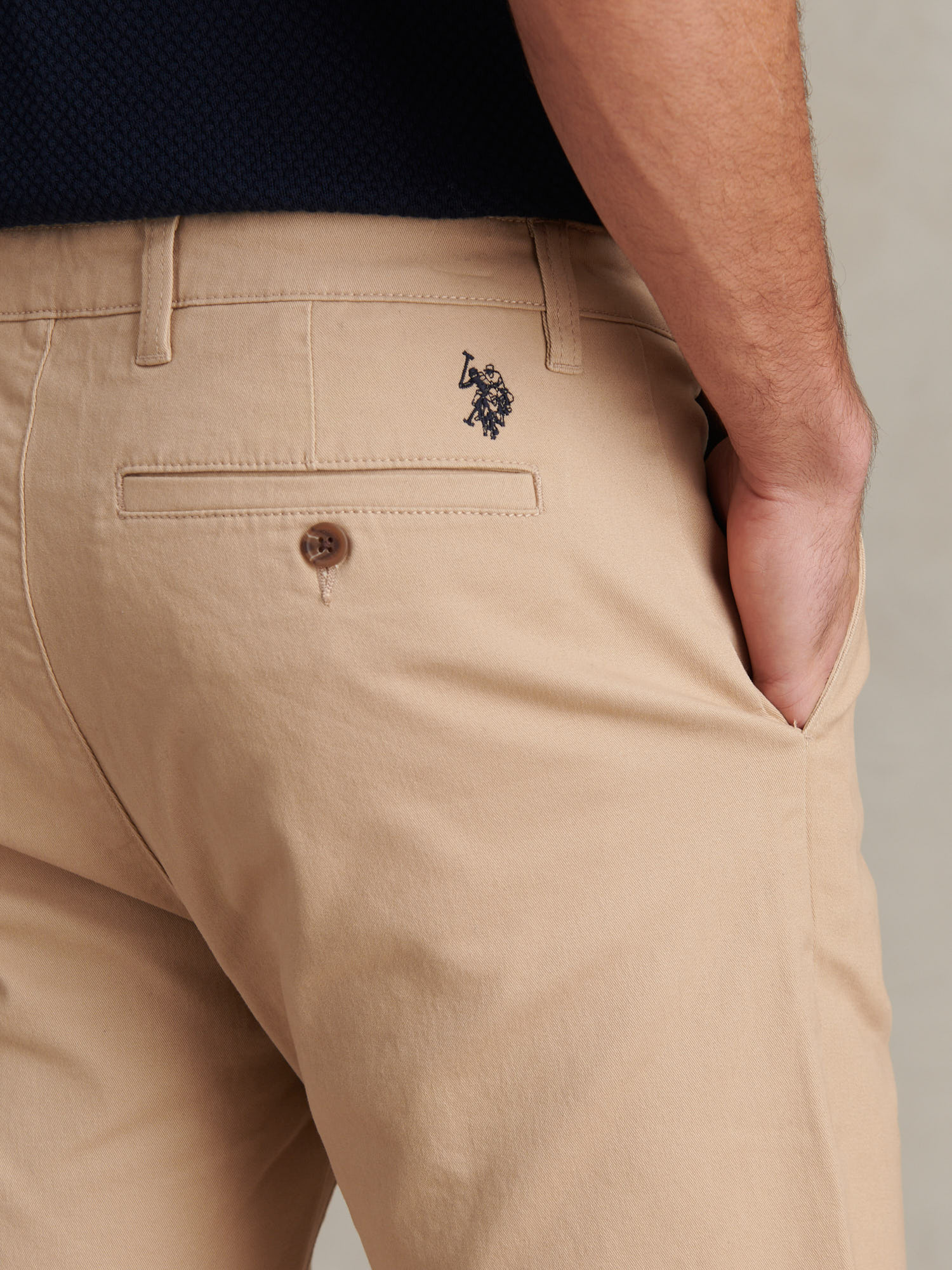 Mens Classic Chinos Shorts Cornstalk - Image 2