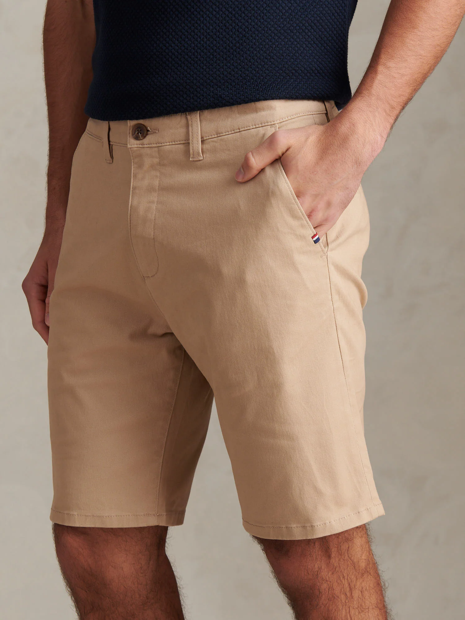 Mens Classic Chinos Shorts Cornstalk - Image 5