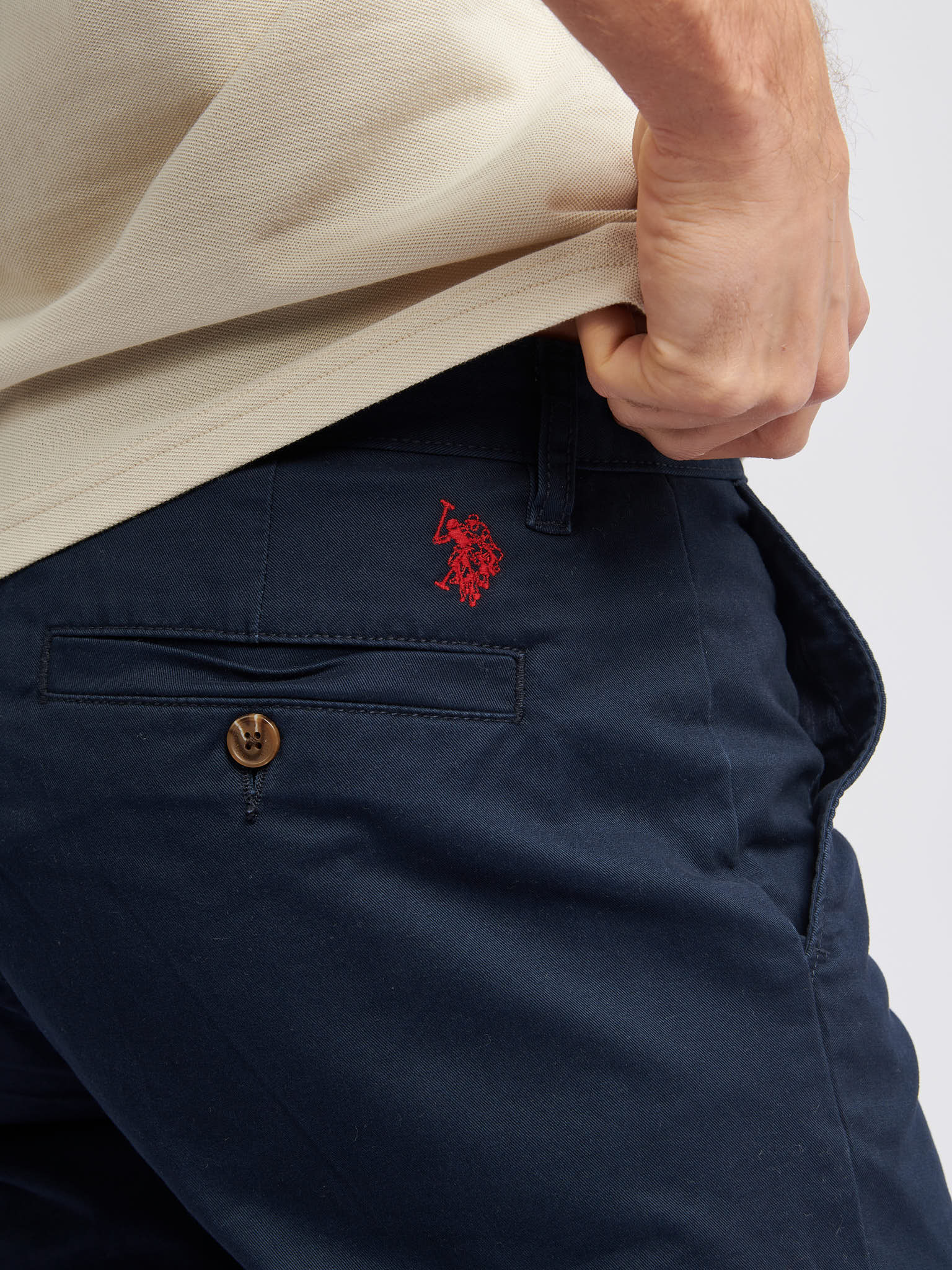 Mens Classic Chinos Shorts Dark Sapphire Navy / Haute Red DHM - Image 2