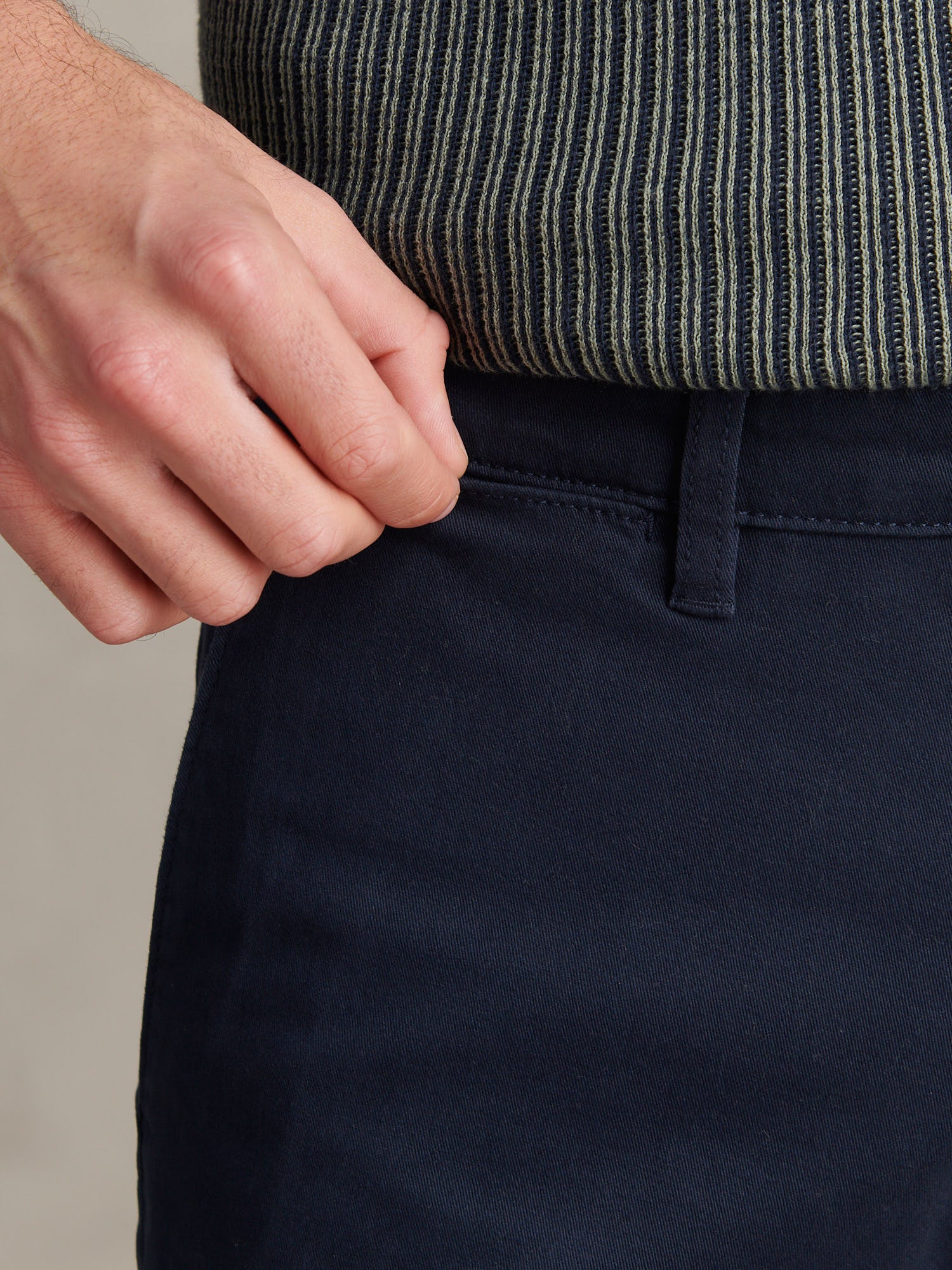 Mens Classic Chinos Shorts Dark Sapphire Navy / Haute Red DHM - Image 6