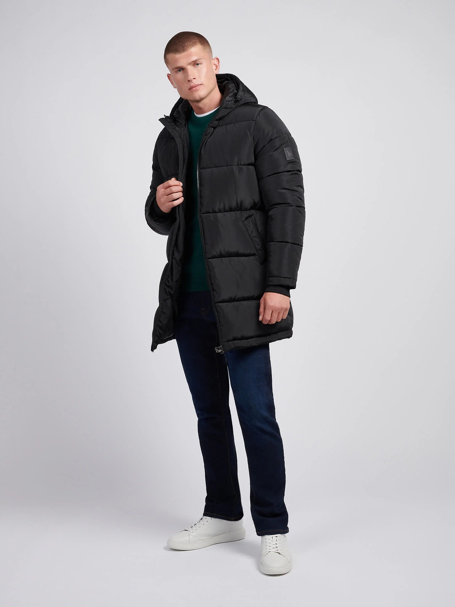 Mens Classic Longlined Puffer Jacket in Black - Image 3