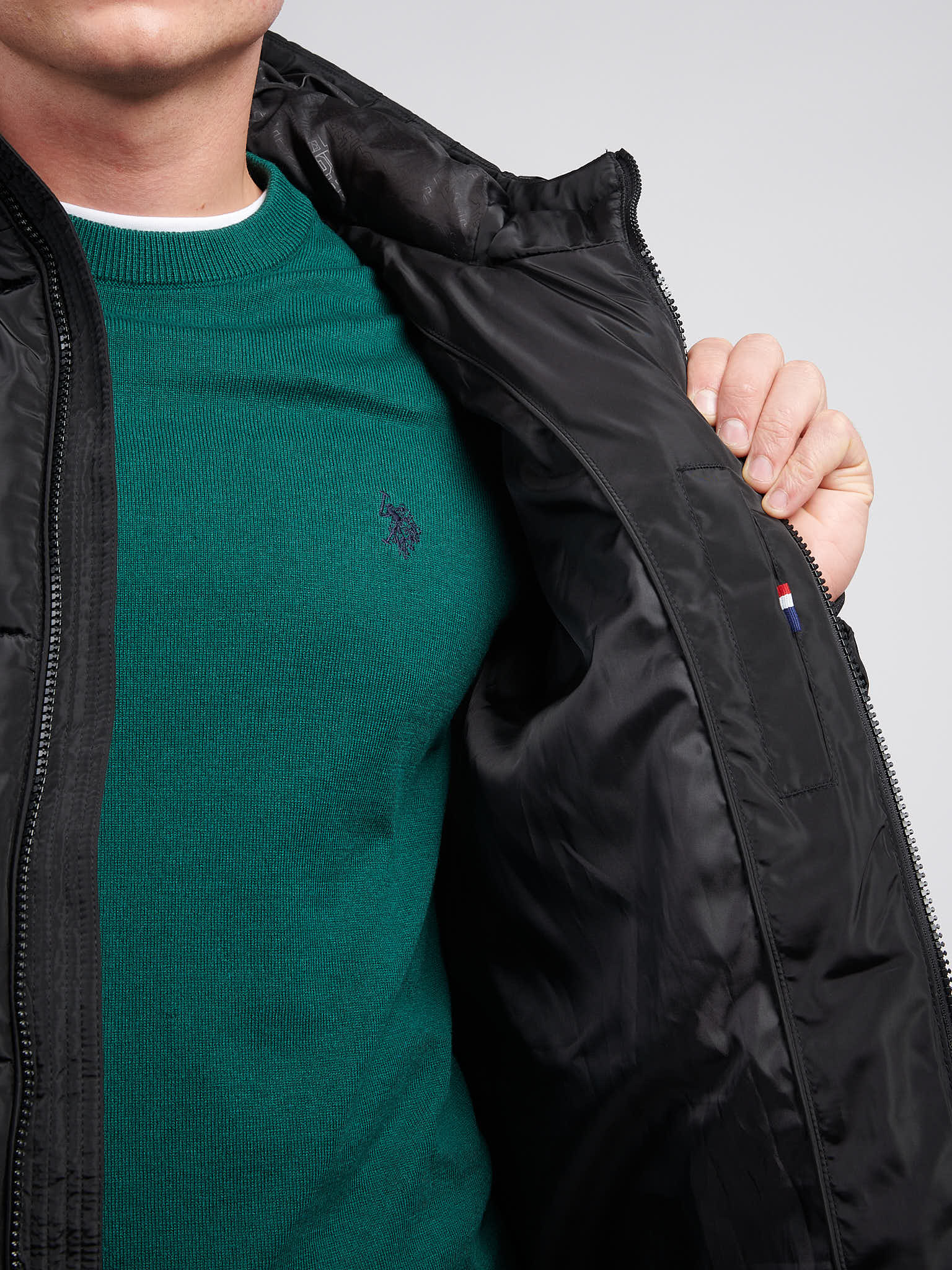 Mens Classic Longlined Puffer Jacket in Black - Image 5