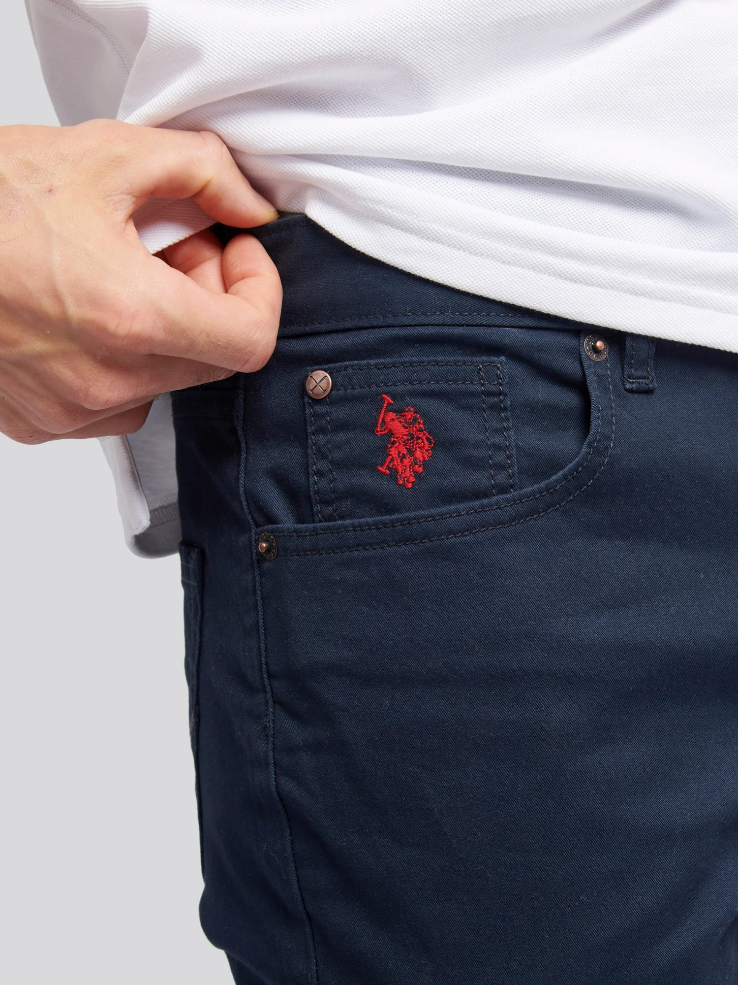 Mens Core 5 Pocket Trouser Dark Sapphire Navy / Haute Red DHM - Image 3