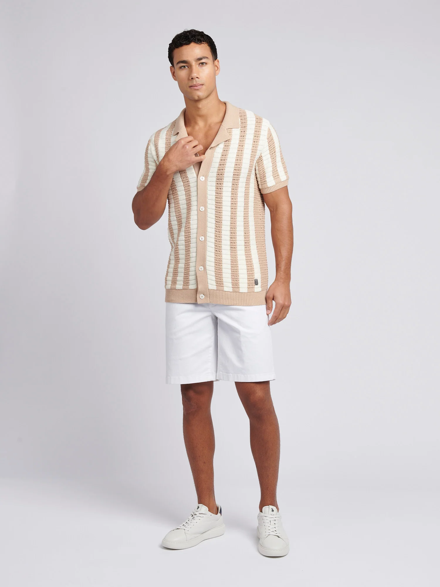 Mens Crochet Knit Open Collar Polo Shirt in Doeskin - Image 3