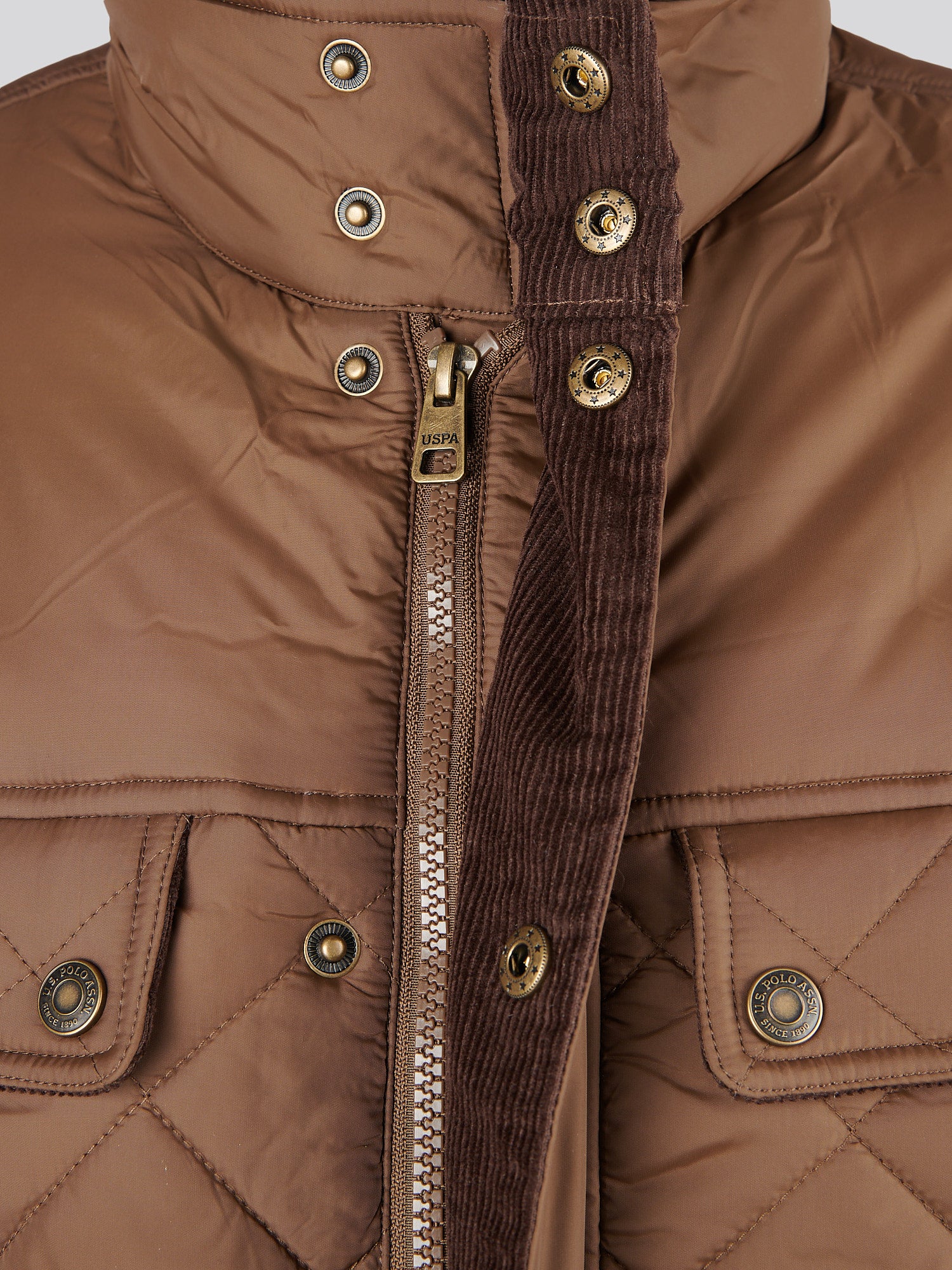 Mens Diamond Quilted Funnel Jacket in Cocoa - Image 10